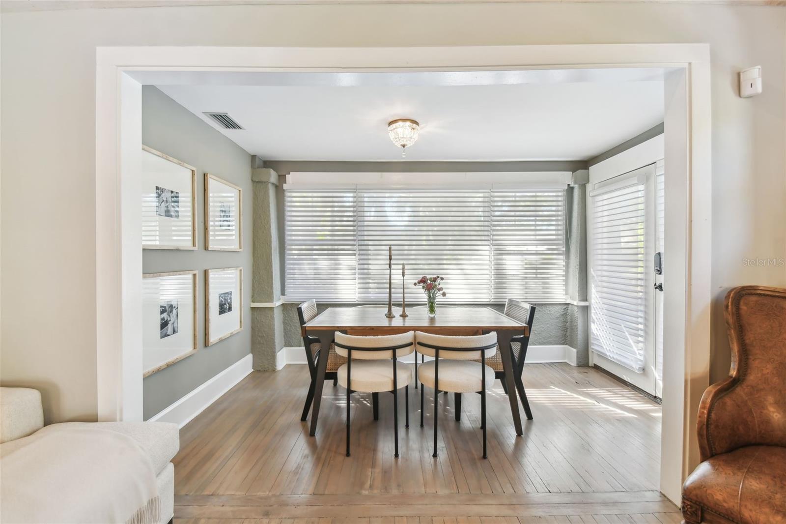 1153 BAY ST NE, ST PETERSBURG, FL, 33701