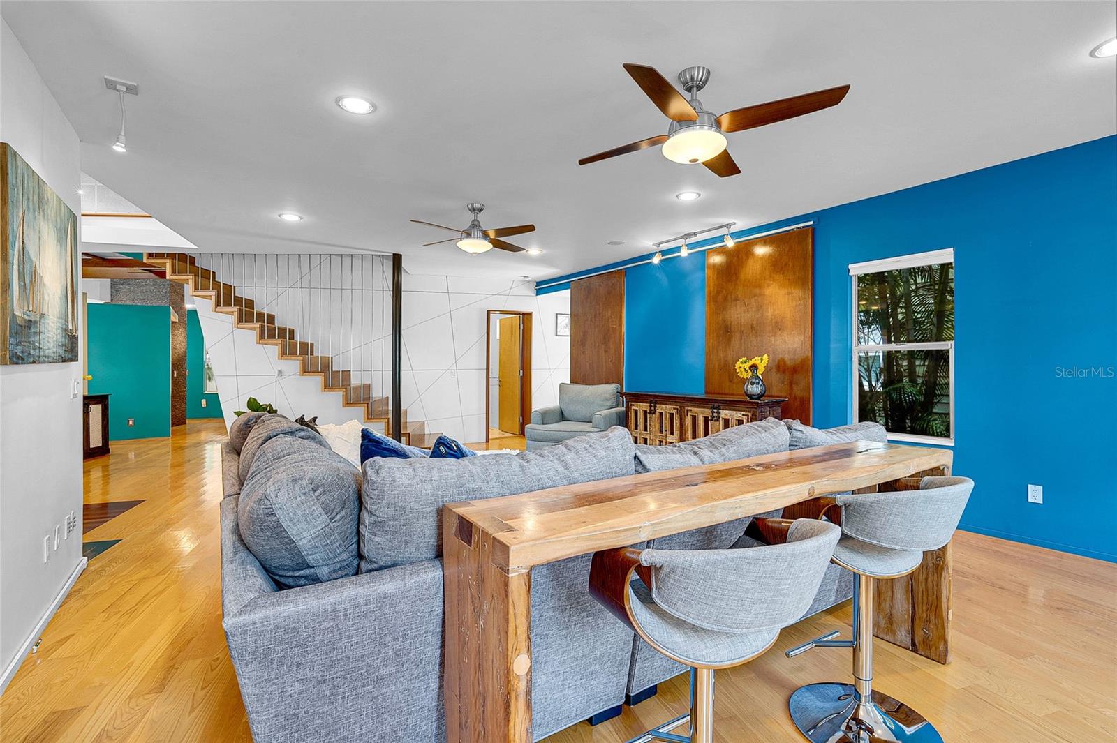 326 16TH AVE NE, ST PETERSBURG, FL, 33704