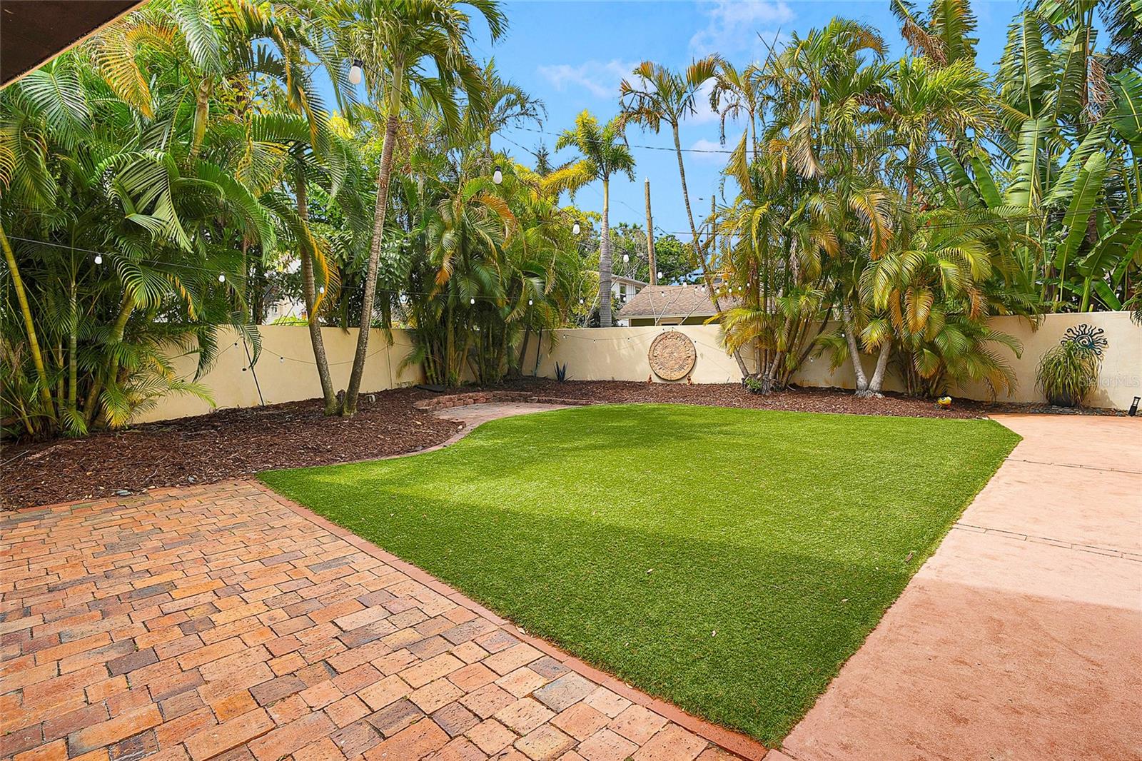 326 16TH AVE NE, ST PETERSBURG, FL, 33704