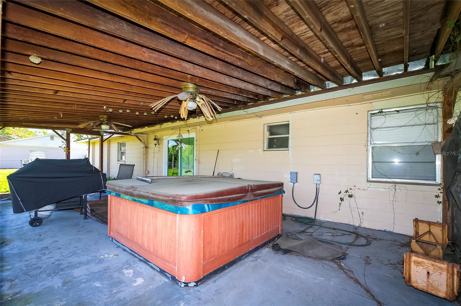 950 WINDWAY CIR, KISSIMMEE, FL, 34744