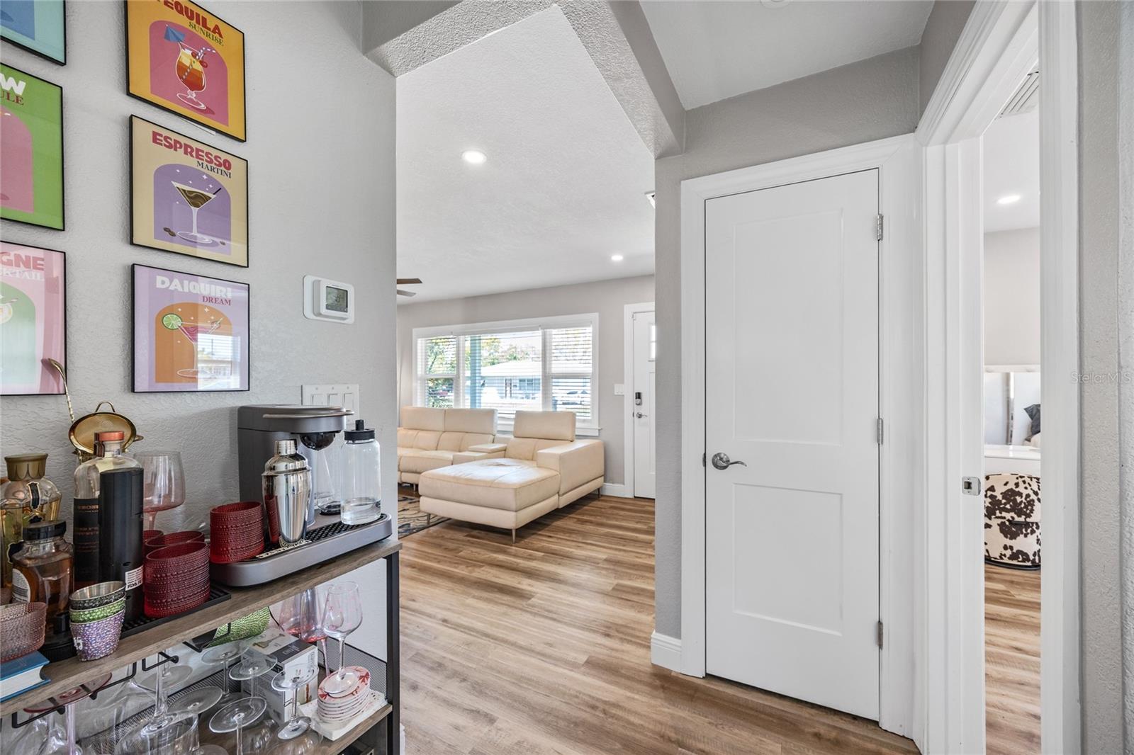 5284 36TH AVE N, ST PETERSBURG, FL, 33710