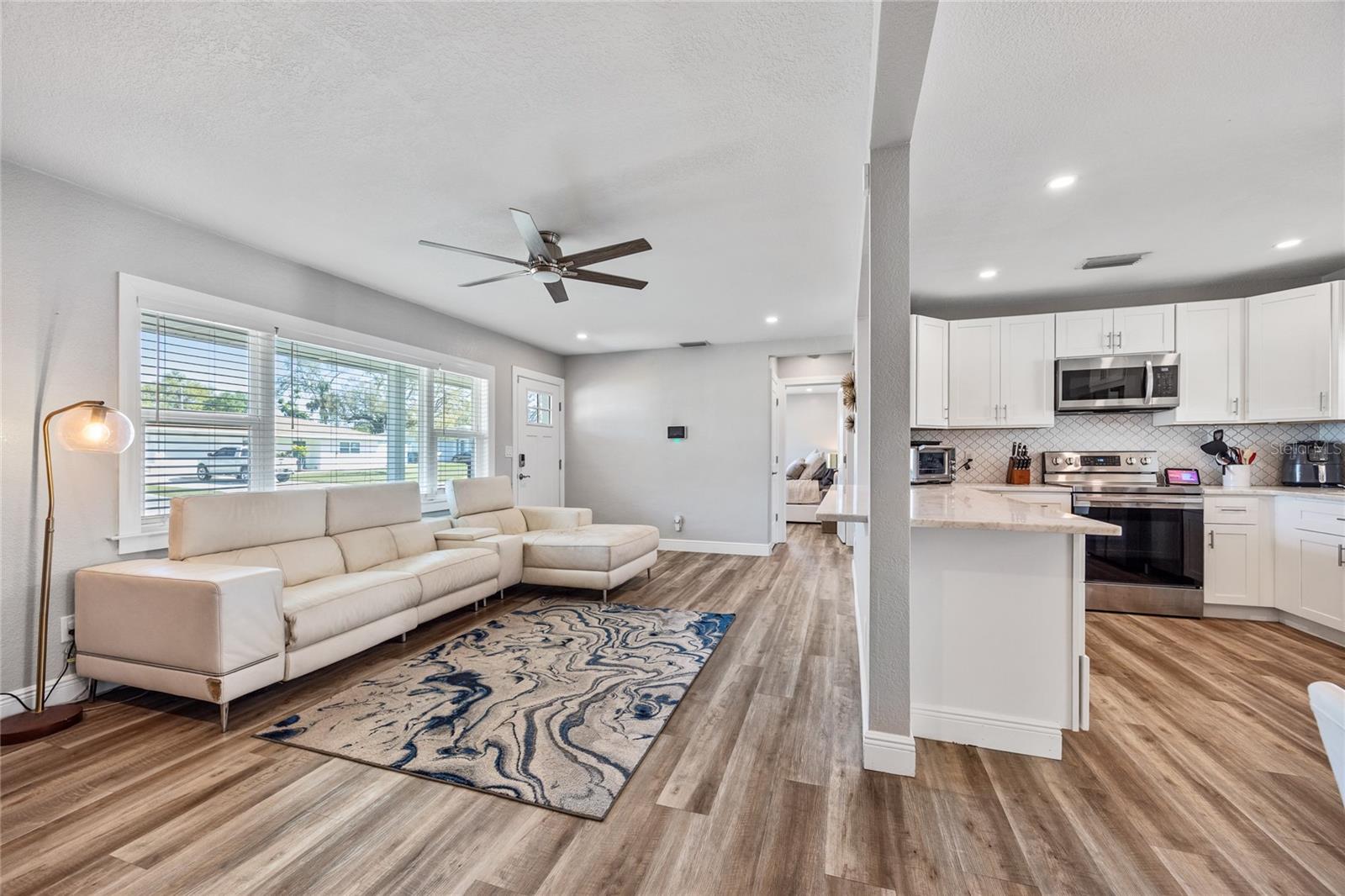 5284 36TH AVE N, ST PETERSBURG, FL, 33710