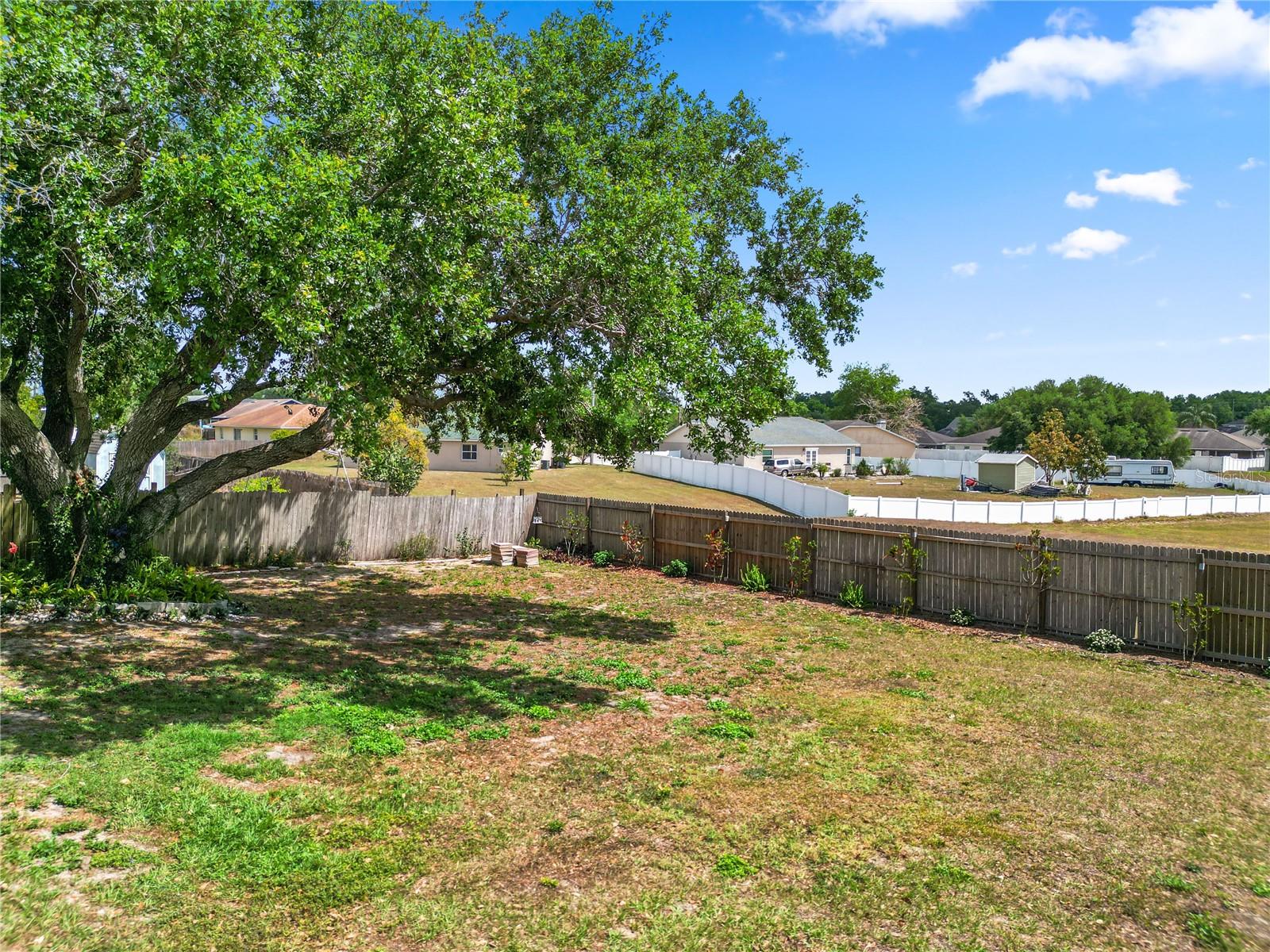 6732 LEMON TREE DR, LAKELAND, FL, 33813