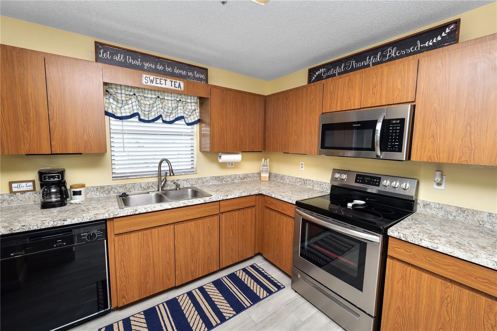 6732 LEMON TREE DR, LAKELAND, FL, 33813