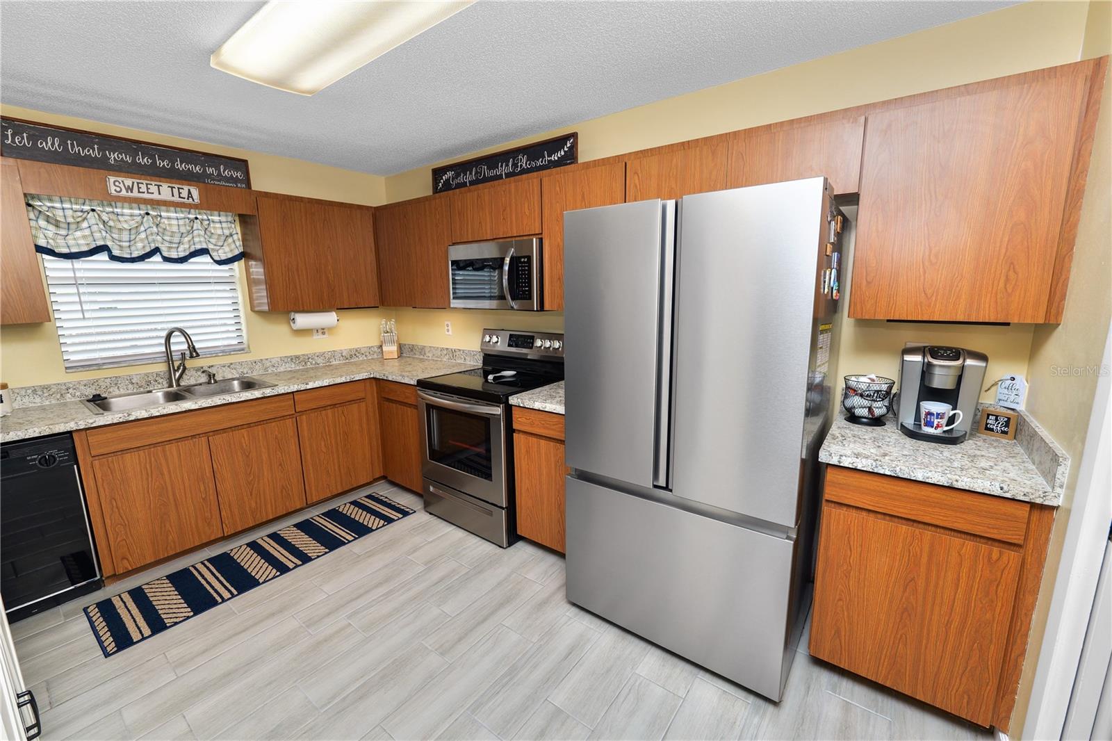 6732 LEMON TREE DR, LAKELAND, FL, 33813