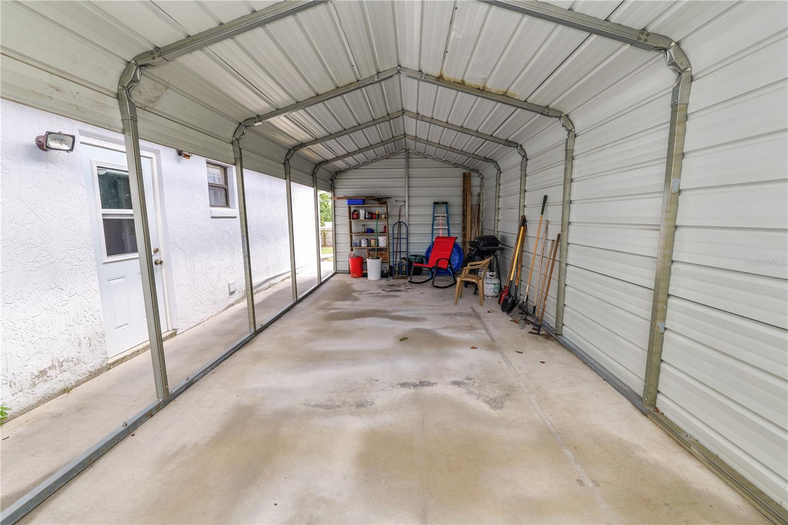 6732 LEMON TREE DR, LAKELAND, FL, 33813