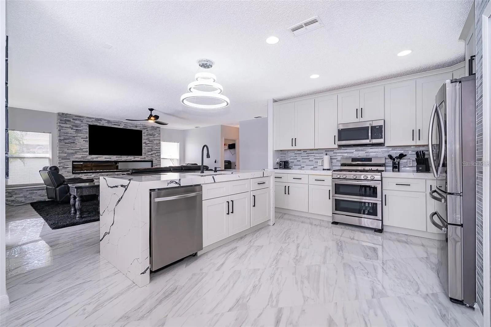 2503 CALLA LILY CV, KISSIMMEE, FL, 34758