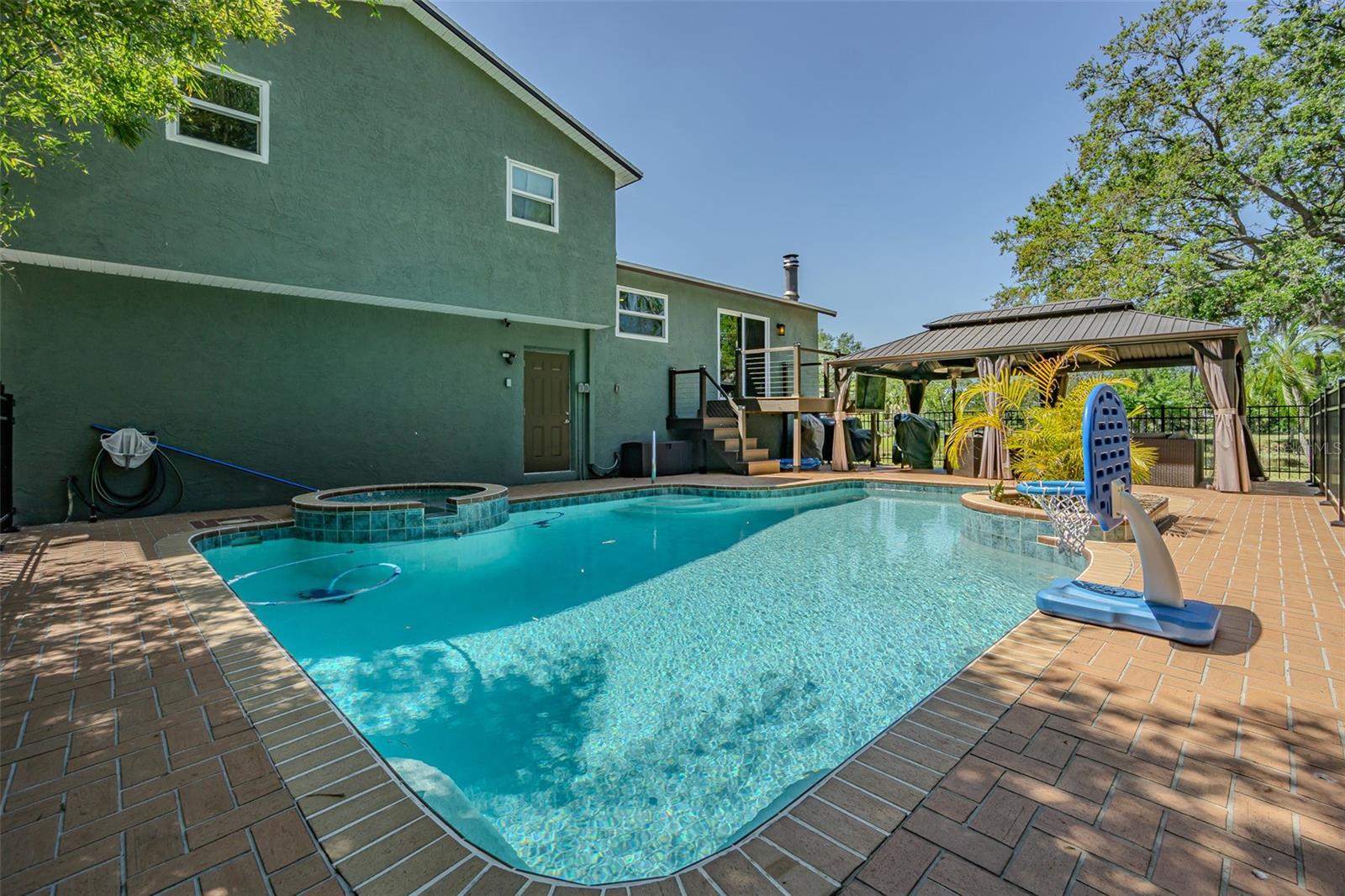 6087 115TH AVE N, PINELLAS PARK, FL, 33782