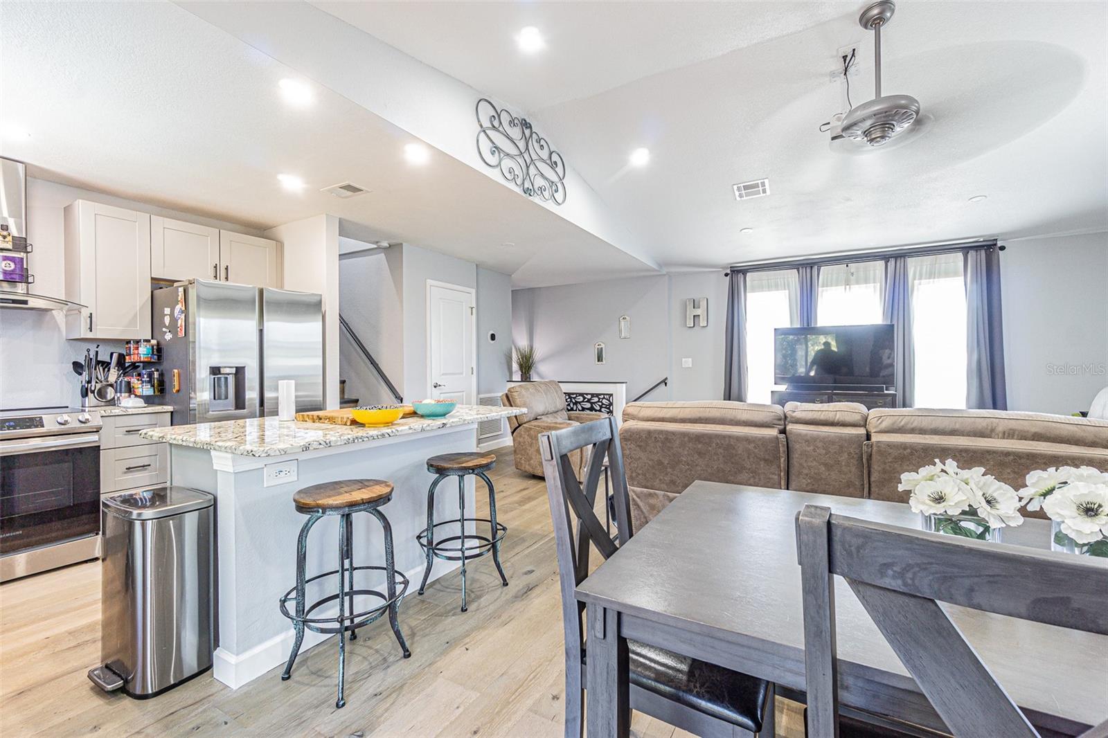 6087 115TH AVE N, PINELLAS PARK, FL, 33782