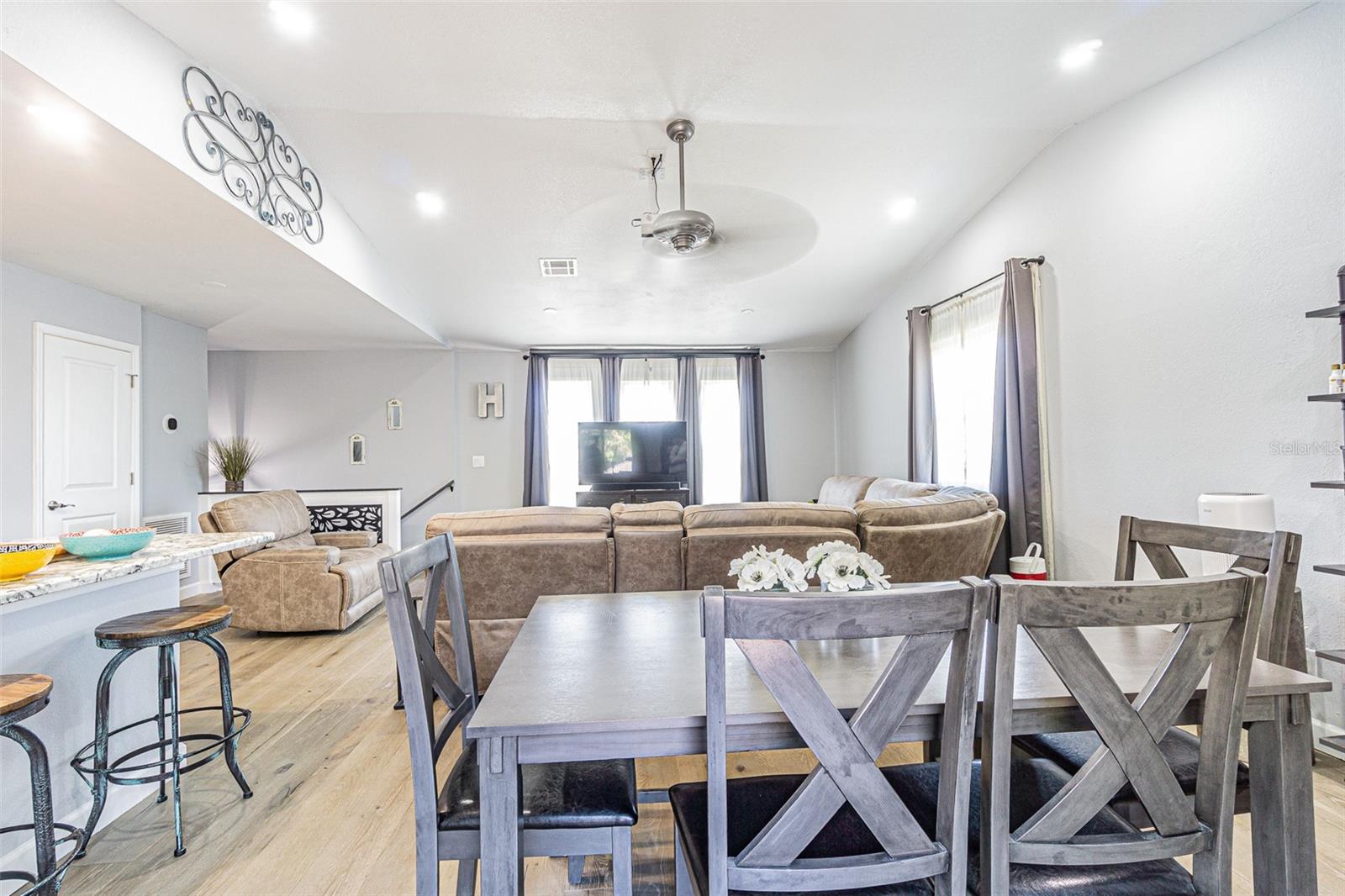 6087 115TH AVE N, PINELLAS PARK, FL, 33782