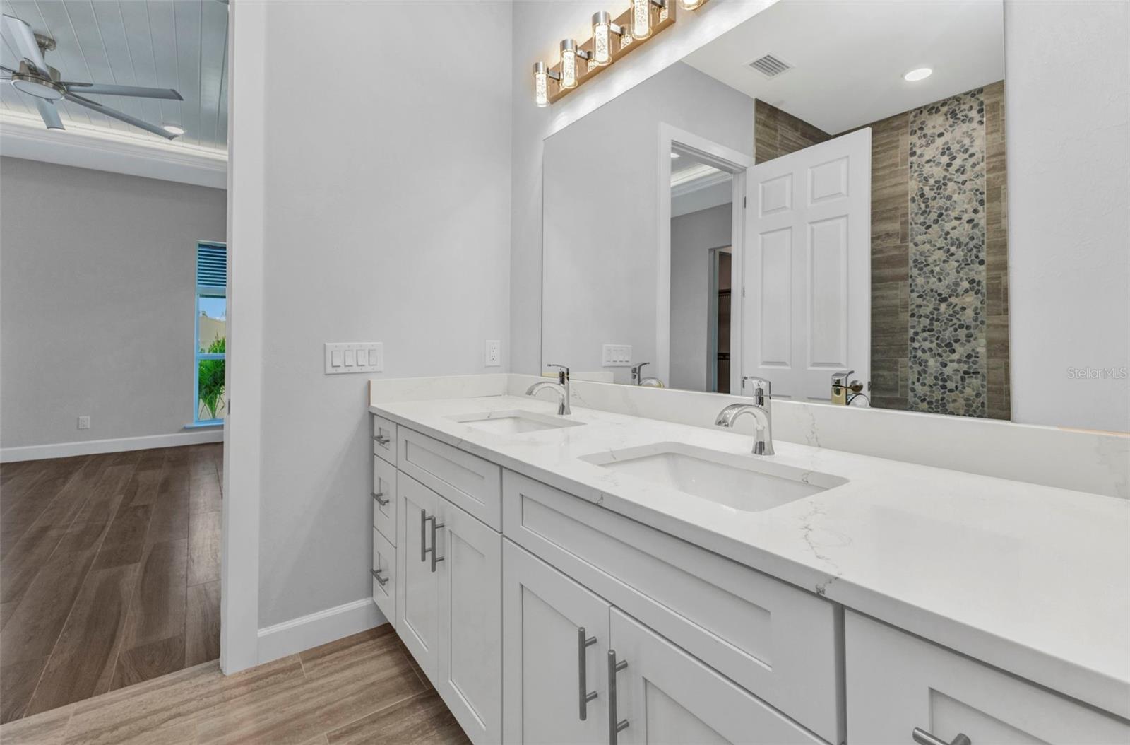 3712 CARMICHAEL DR, PUNTA GORDA, FL, 33950