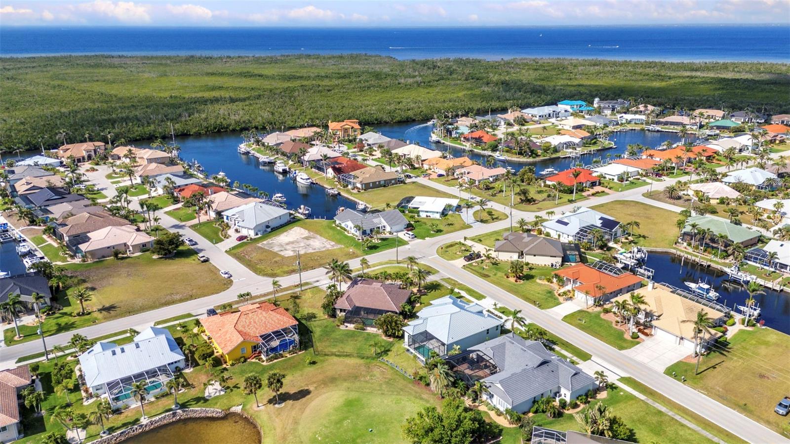 3712 CARMICHAEL DR, PUNTA GORDA, FL, 33950