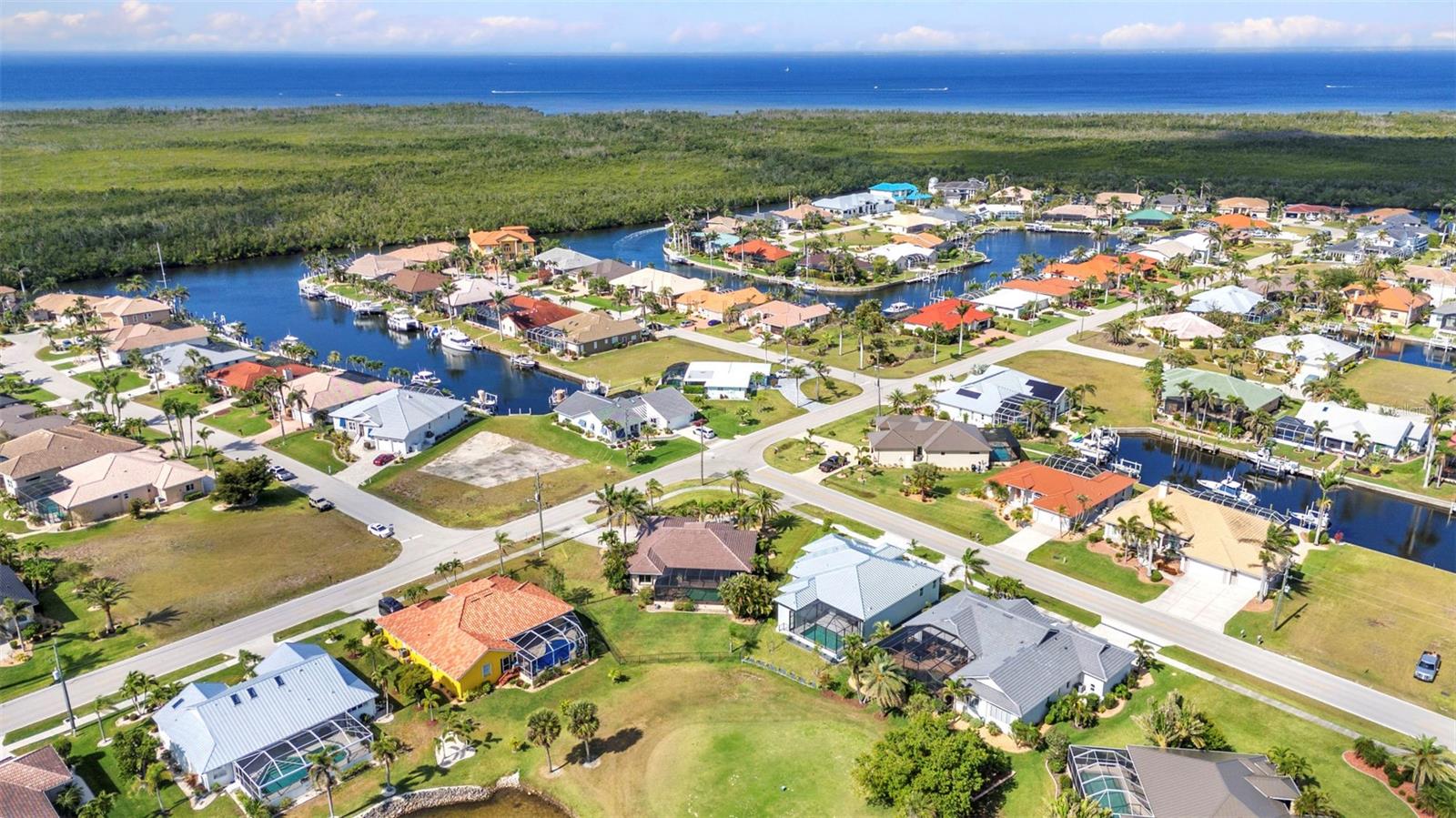 3712 CARMICHAEL DR, PUNTA GORDA, FL, 33950