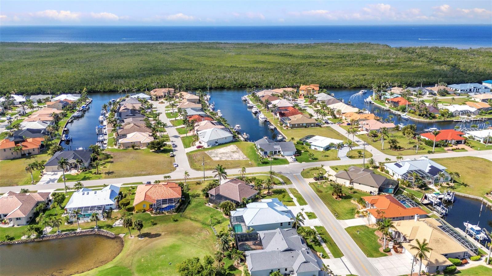 3712 CARMICHAEL DR, PUNTA GORDA, FL, 33950