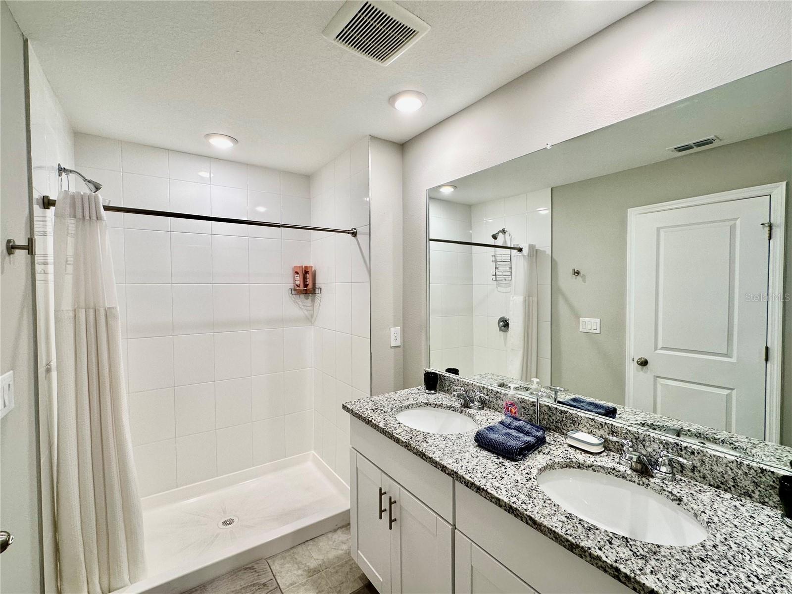 5848 OCEAN ISLE DR, NOKOMIS, FL, 34275