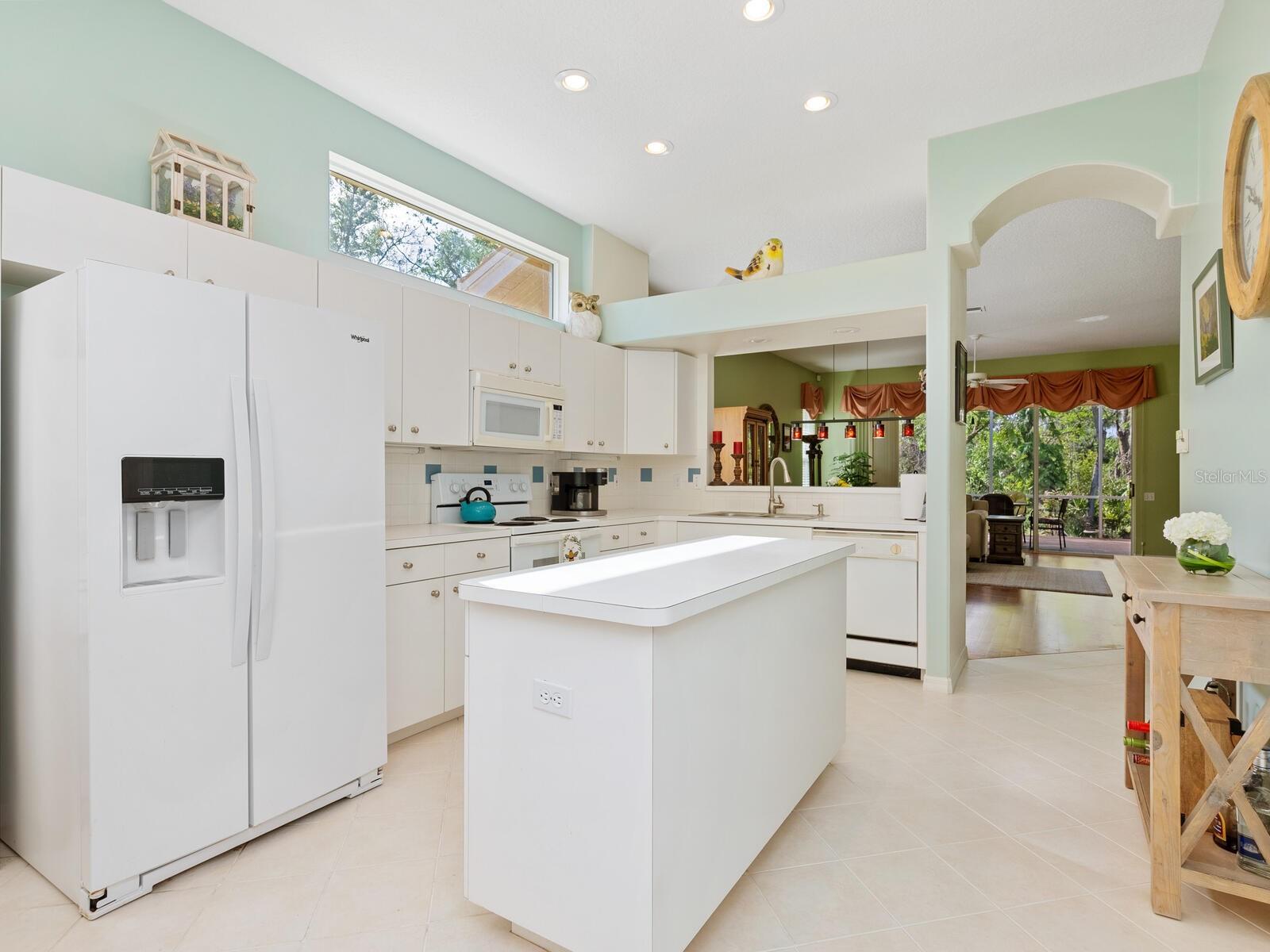 6748 HICKORY HAMMOCK CIR, BRADENTON, FL, 34202
