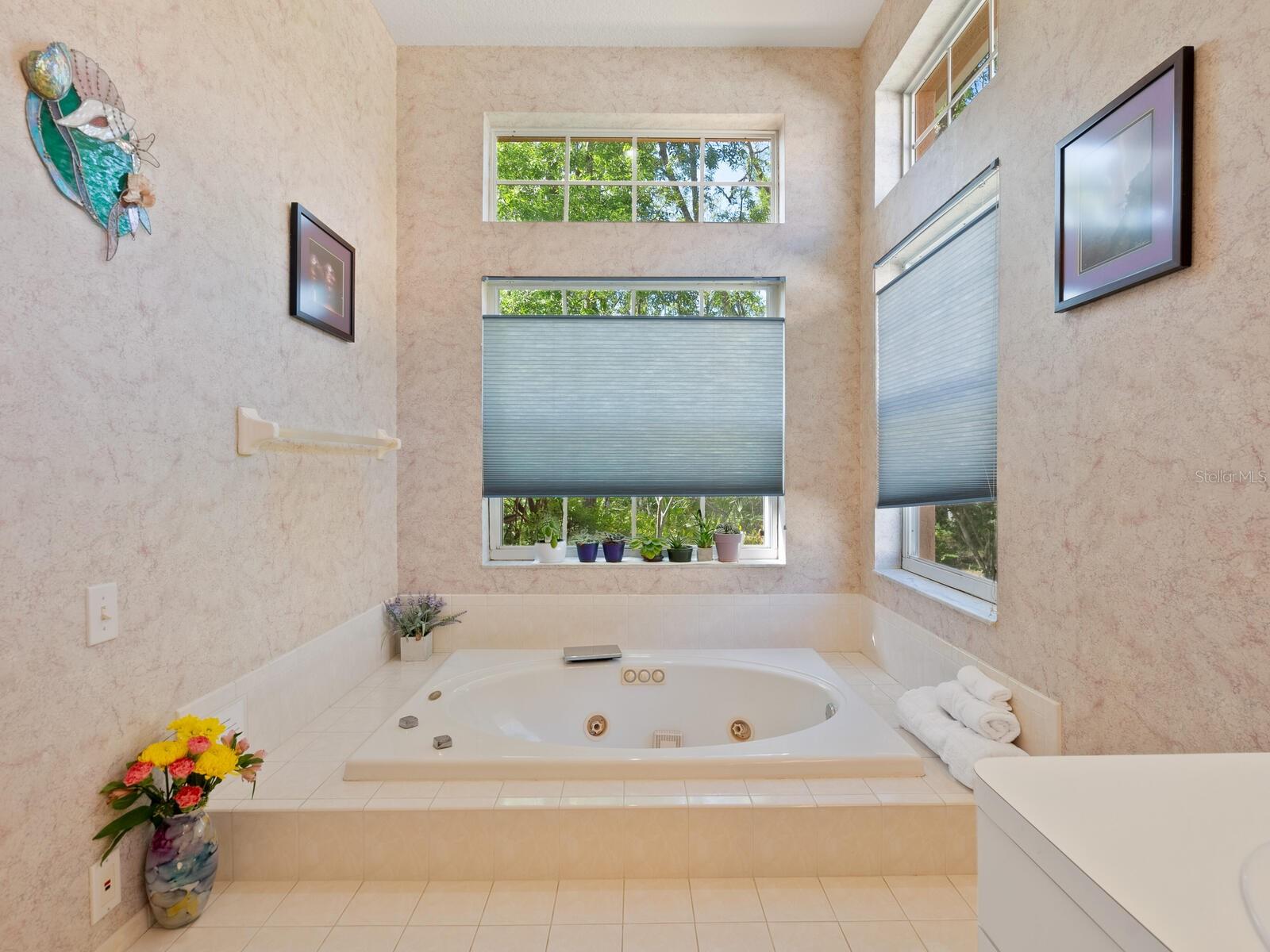 6748 HICKORY HAMMOCK CIR, BRADENTON, FL, 34202