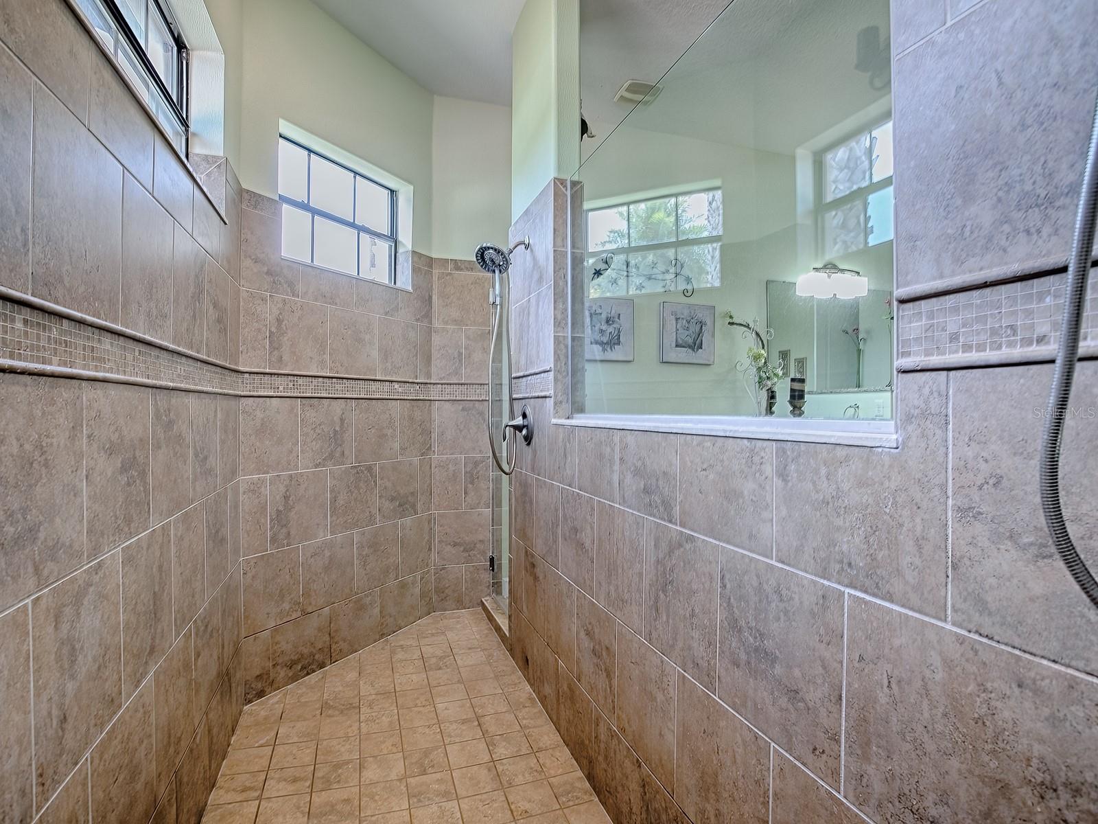 1408 DEUCE CIR, DAVENPORT, FL, 33896