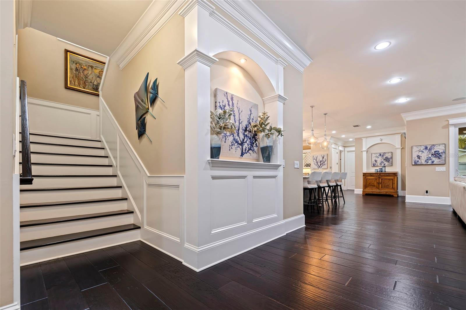 310 8TH AVE N, ST PETERSBURG, FL, 33701