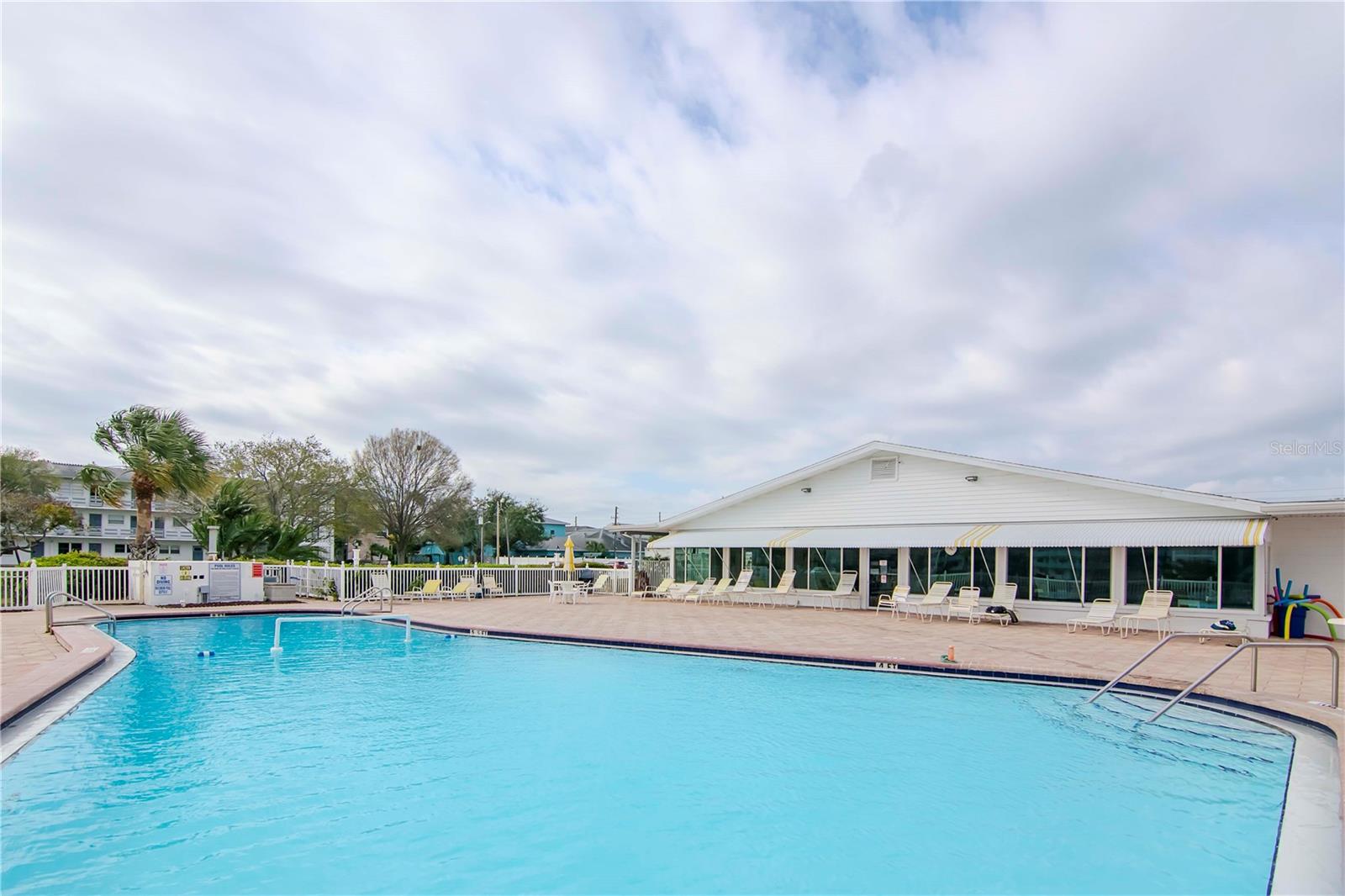 5850 21ST ST N #12, ST PETERSBURG, FL, 33714