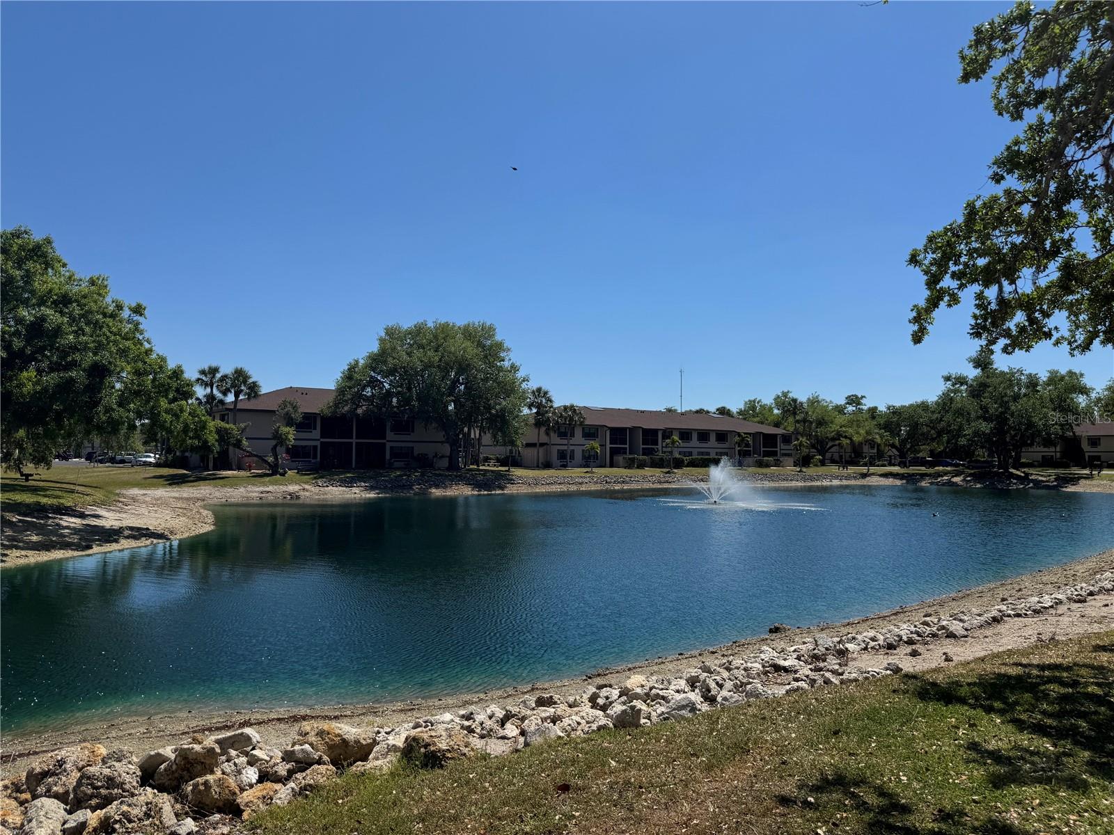 588 ROYAL EMPRESS DR, RUSKIN, FL, 33570