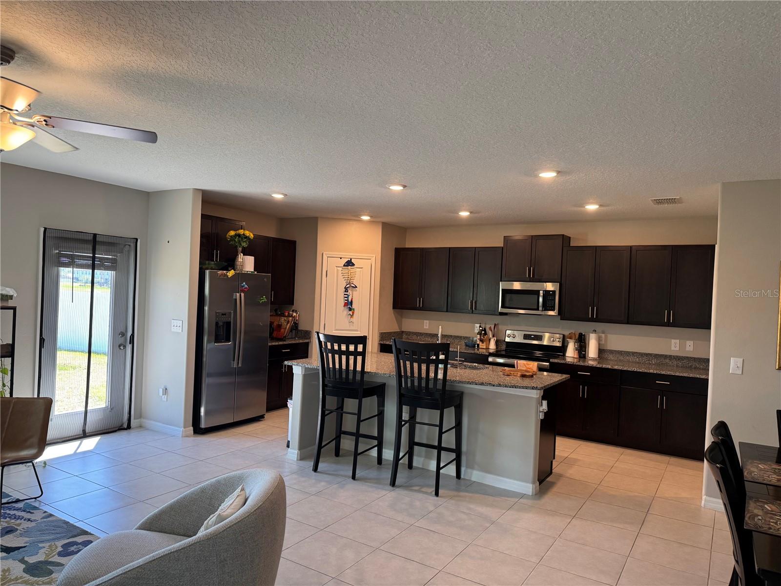 588 ROYAL EMPRESS DR, RUSKIN, FL, 33570