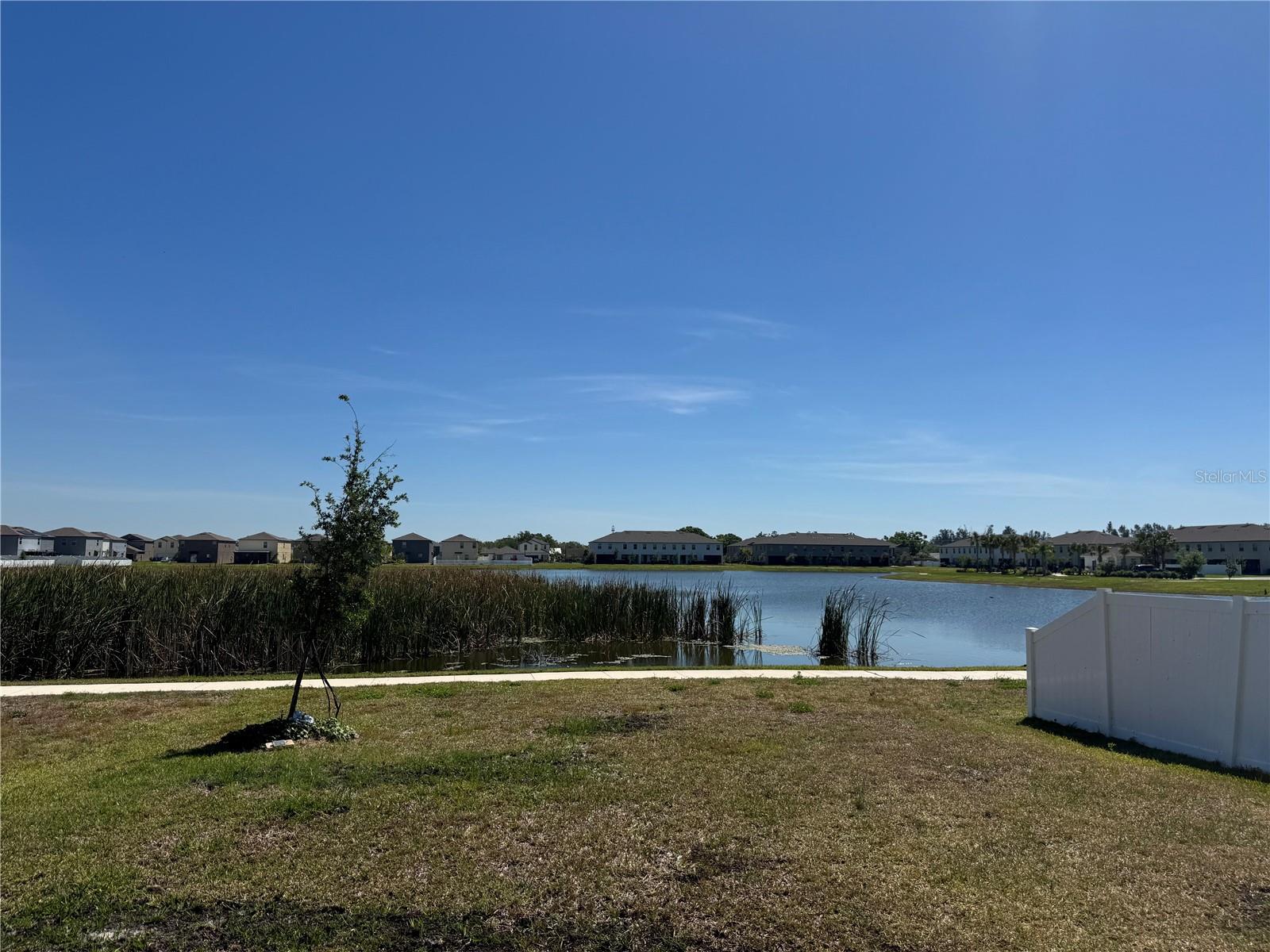 588 ROYAL EMPRESS DR, RUSKIN, FL, 33570