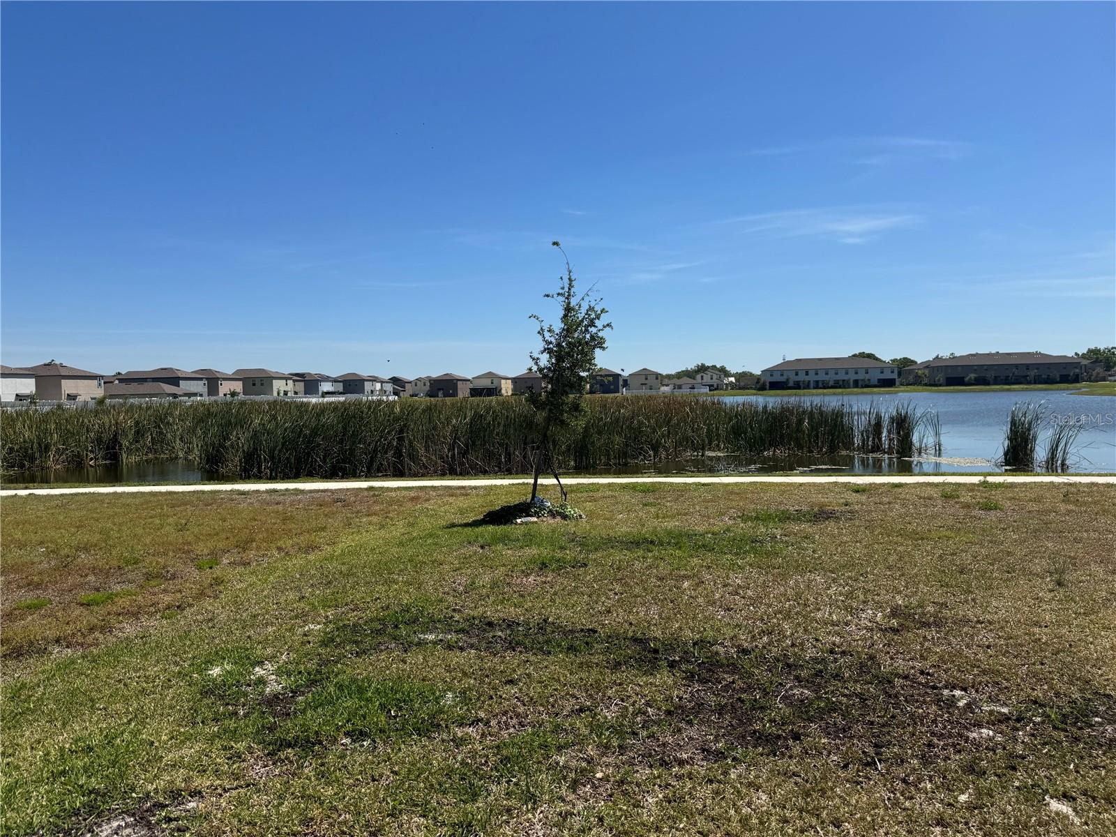 588 ROYAL EMPRESS DR, RUSKIN, FL, 33570