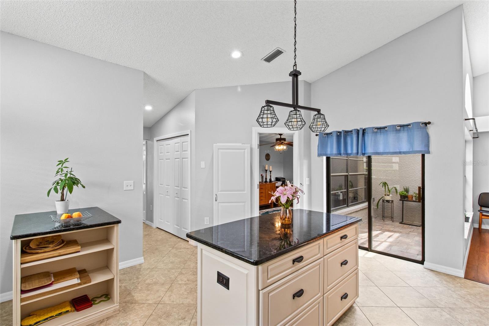 4018 SALEM SQUARE PKWY, PALM HARBOR, FL, 34685