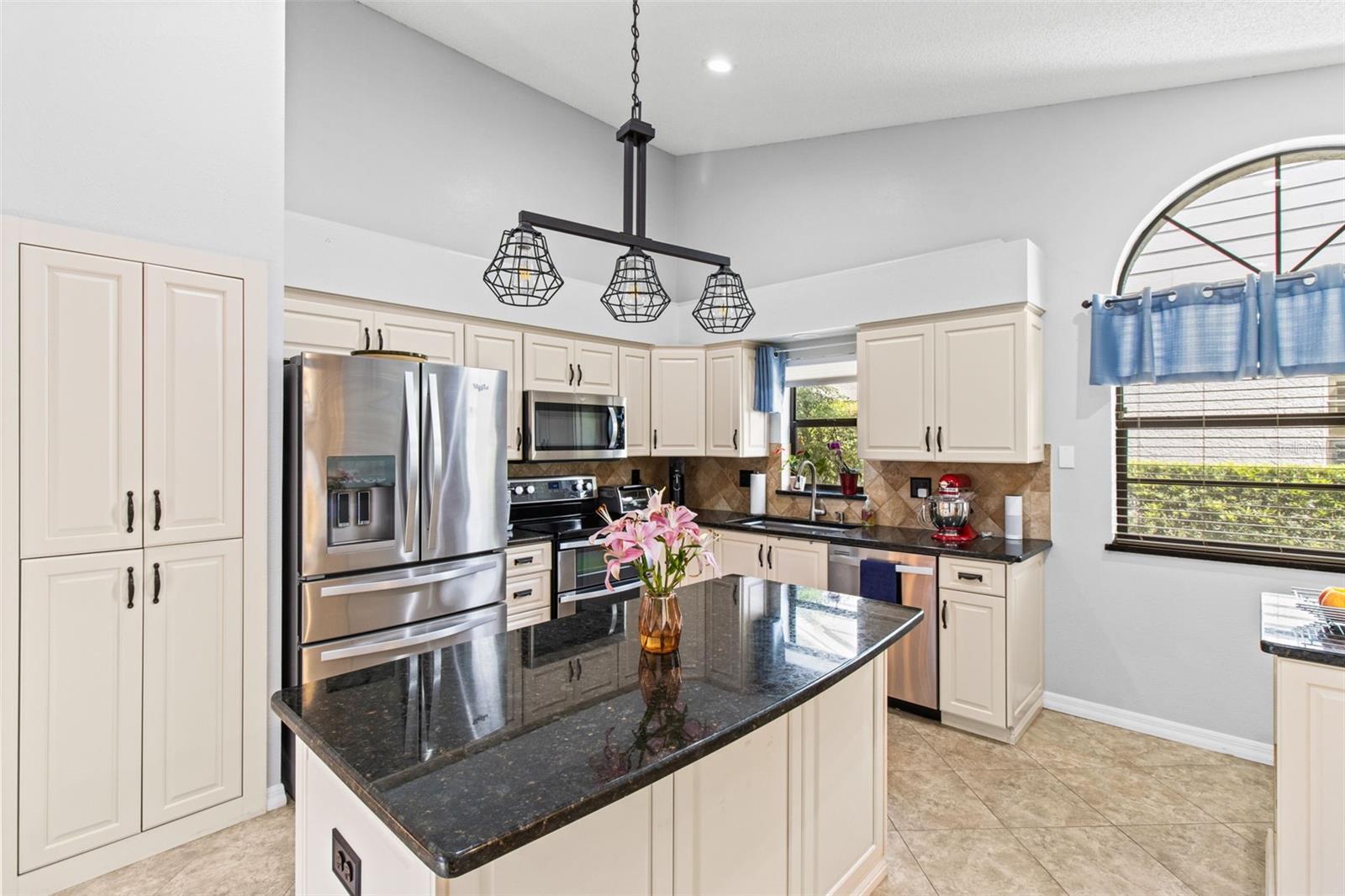 4018 SALEM SQUARE PKWY, PALM HARBOR, FL, 34685