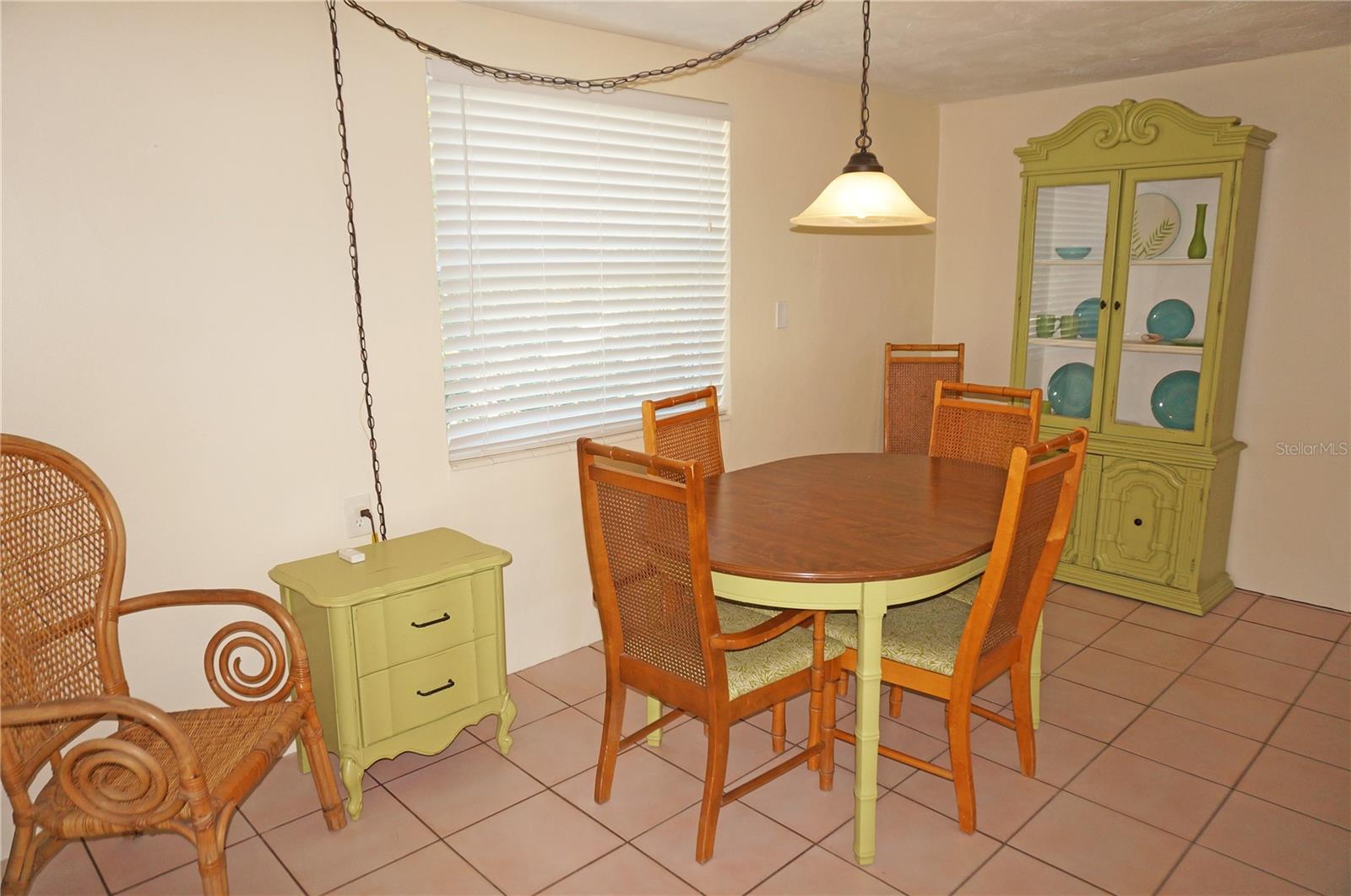 1270 MANOR RD, ENGLEWOOD, FL, 34223