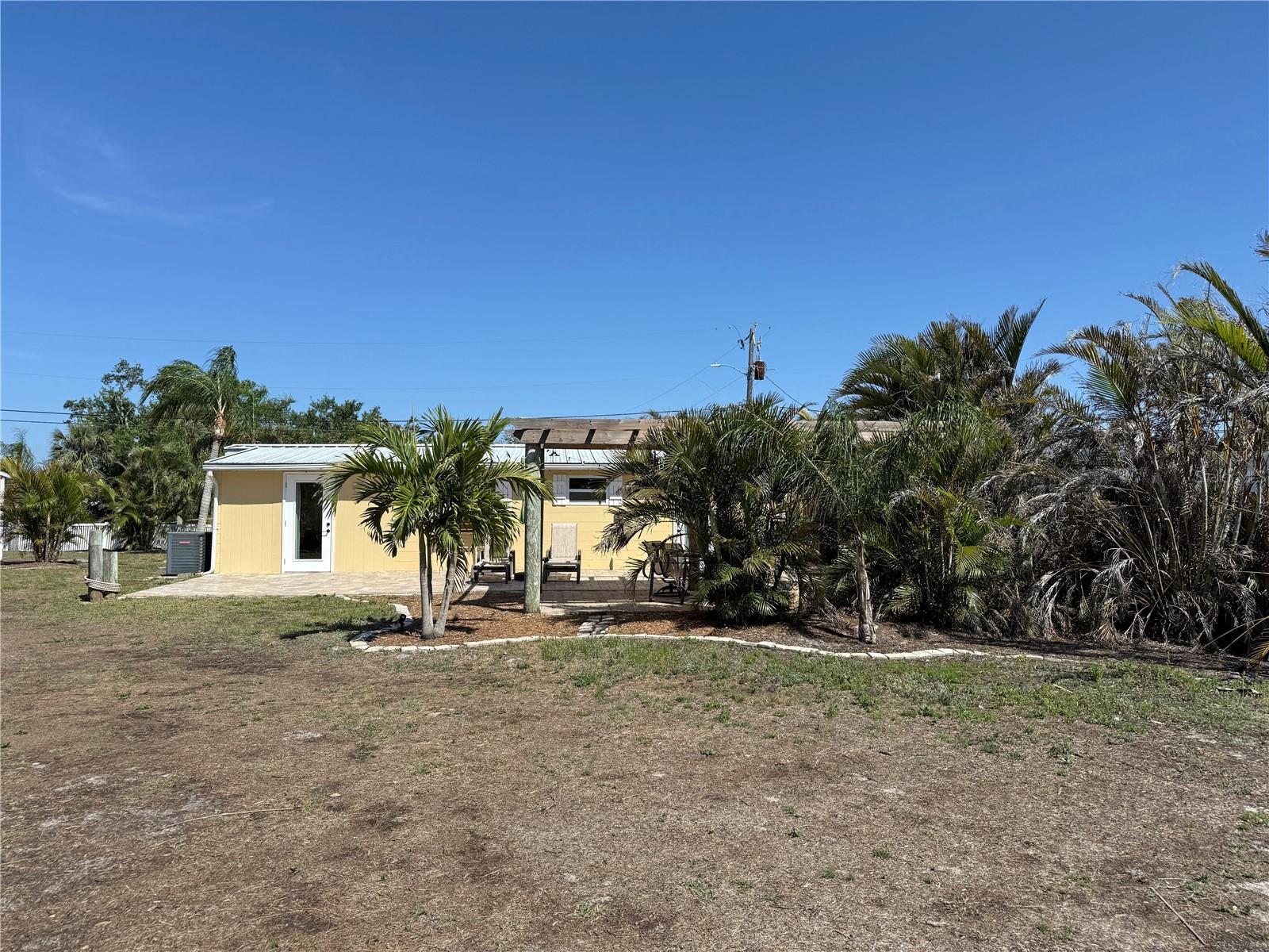 1270 MANOR RD, ENGLEWOOD, FL, 34223