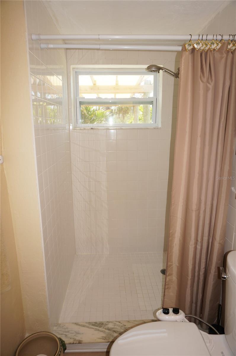 1270 MANOR RD, ENGLEWOOD, FL, 34223