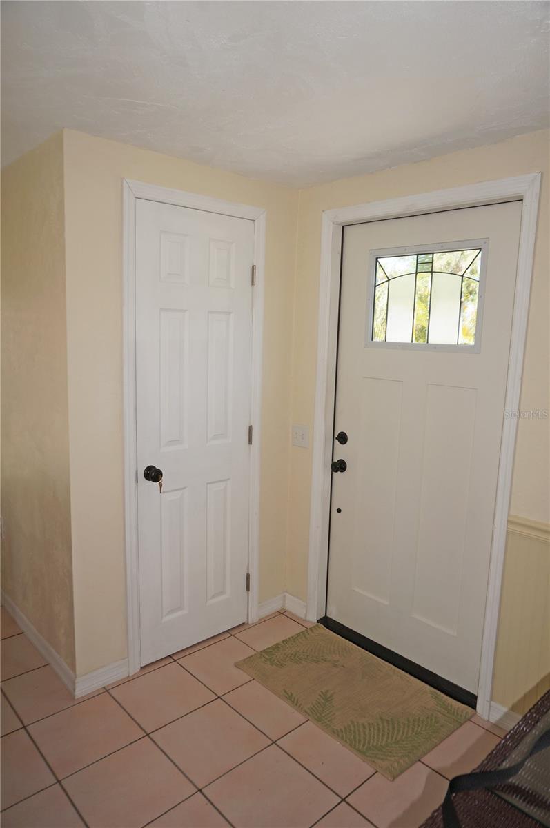 1270 MANOR RD, ENGLEWOOD, FL, 34223