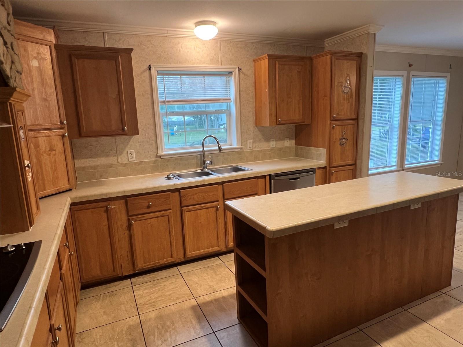 6503 FERNWOOD DR, LAKELAND, FL, 33810