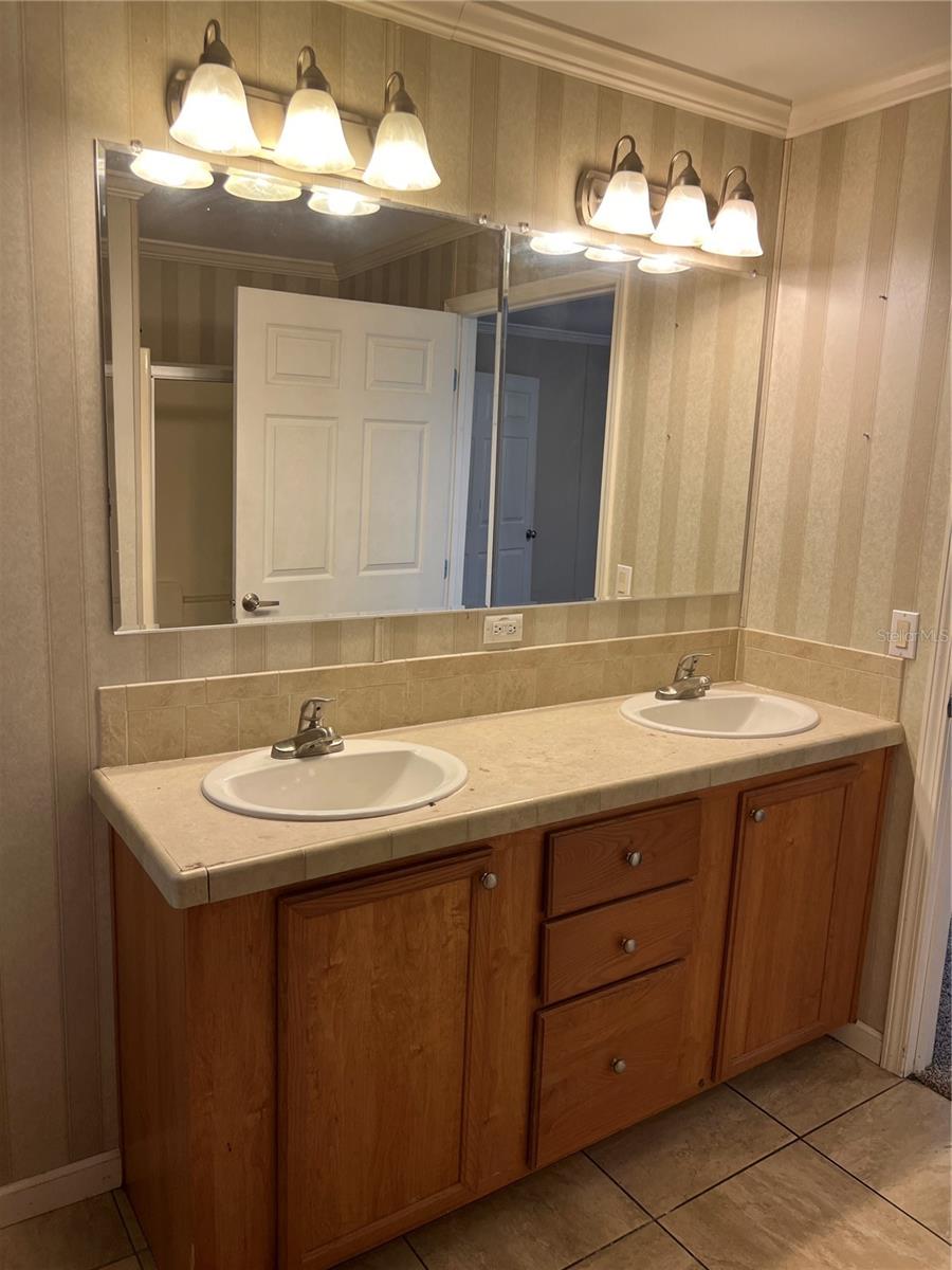 6503 FERNWOOD DR, LAKELAND, FL, 33810