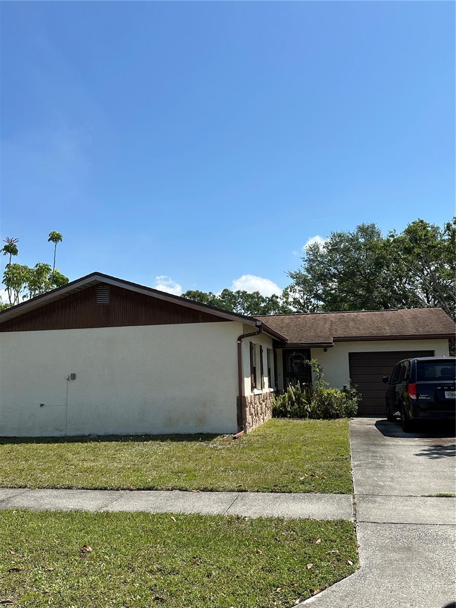 6425 101ST AVE N, PINELLAS PARK, FL, 33782