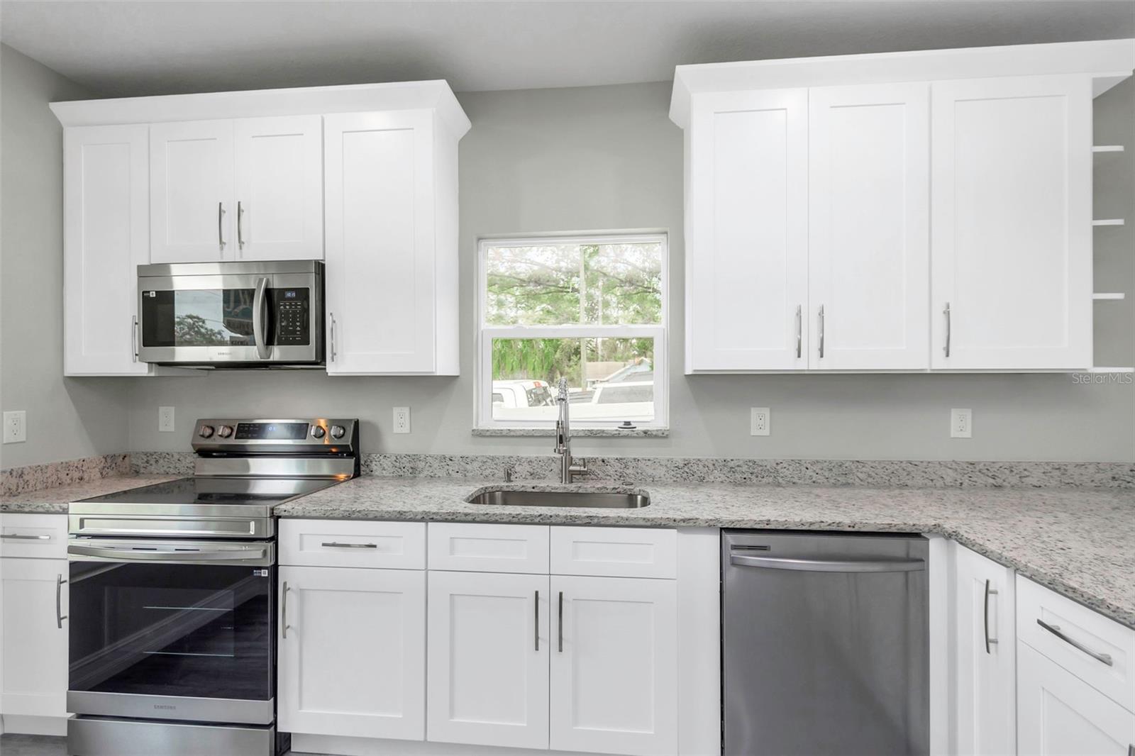 8505 N BROOKS ST, TAMPA, FL, 33604