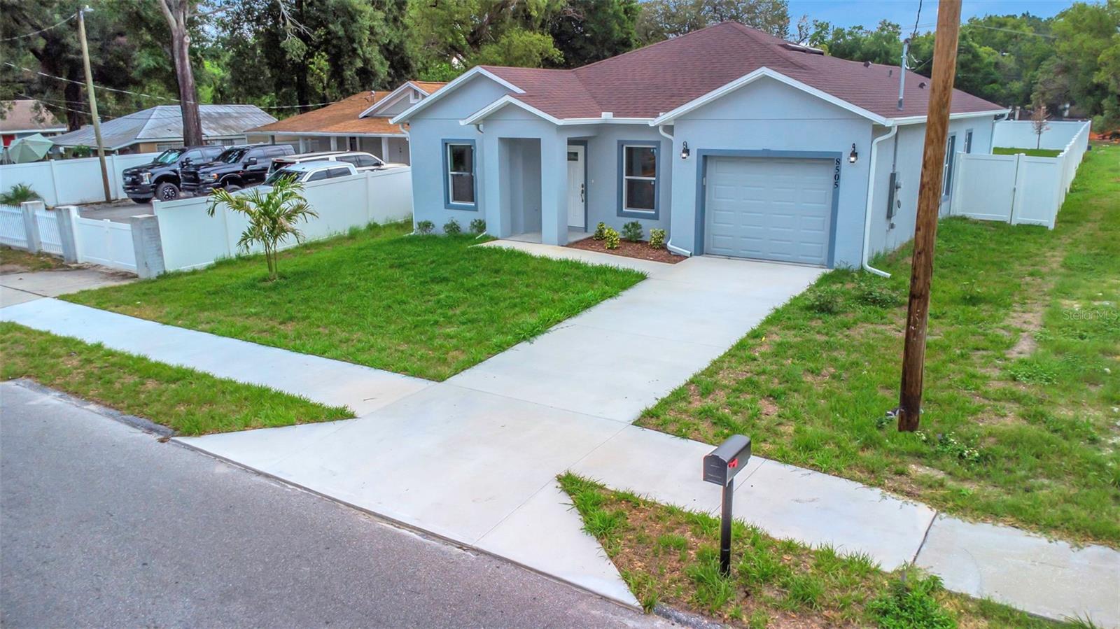 8505 N BROOKS ST, TAMPA, FL, 33604