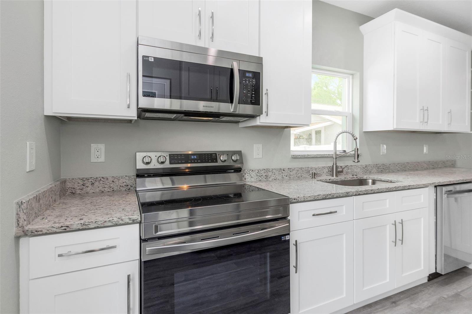 8505 N BROOKS ST, TAMPA, FL, 33604