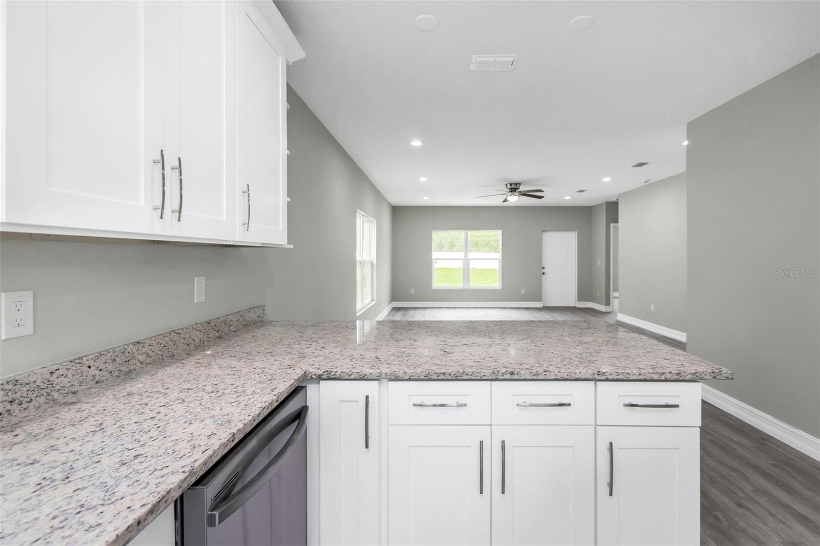 8505 N BROOKS ST, TAMPA, FL, 33604