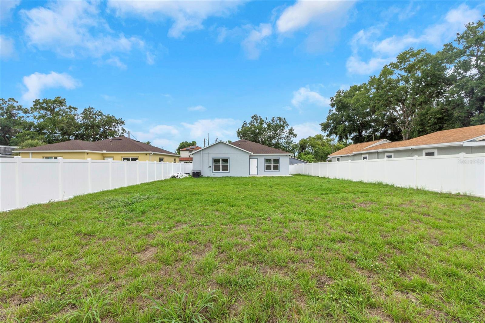 8505 N BROOKS ST, TAMPA, FL, 33604