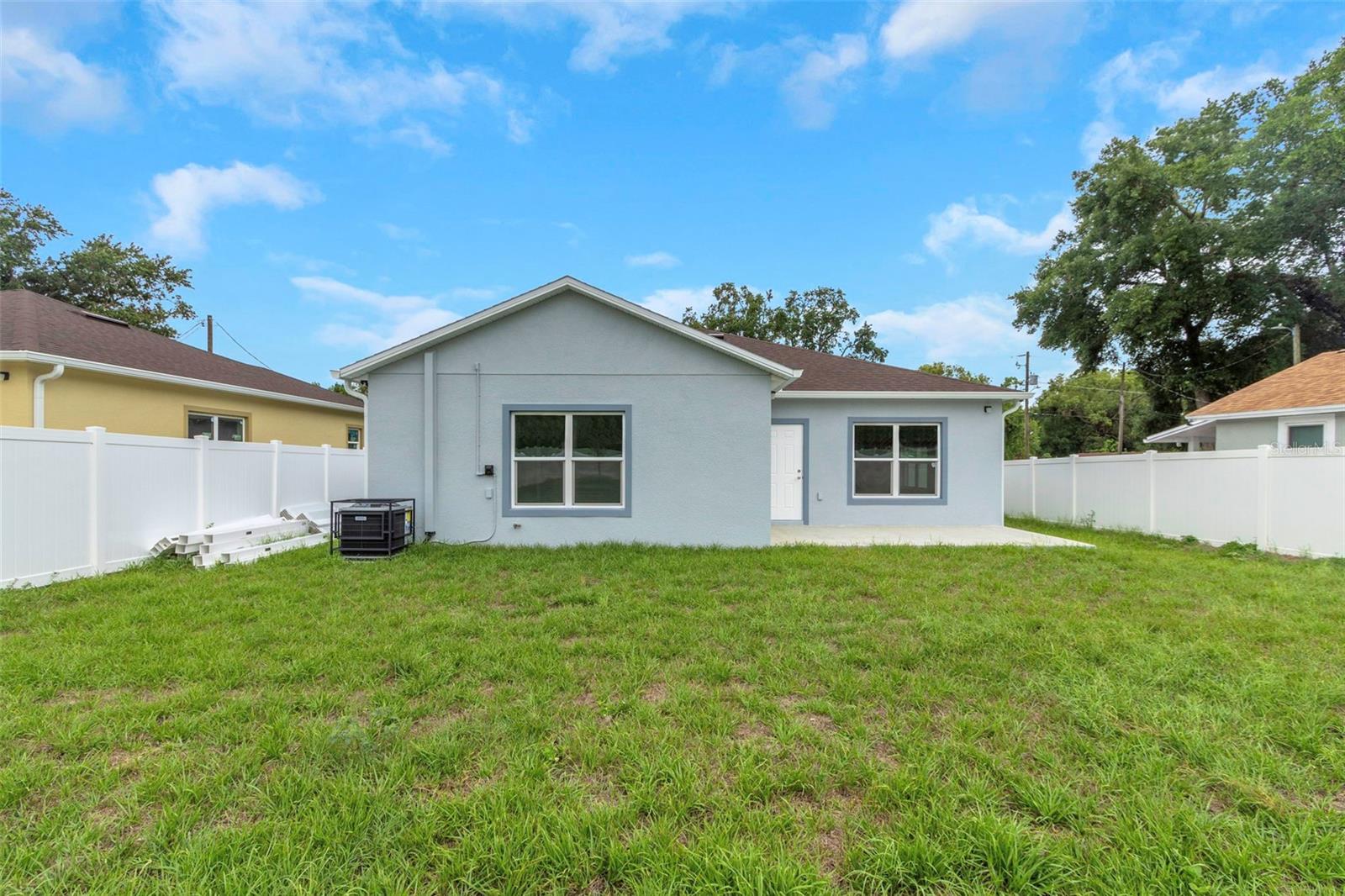 8505 N BROOKS ST, TAMPA, FL, 33604