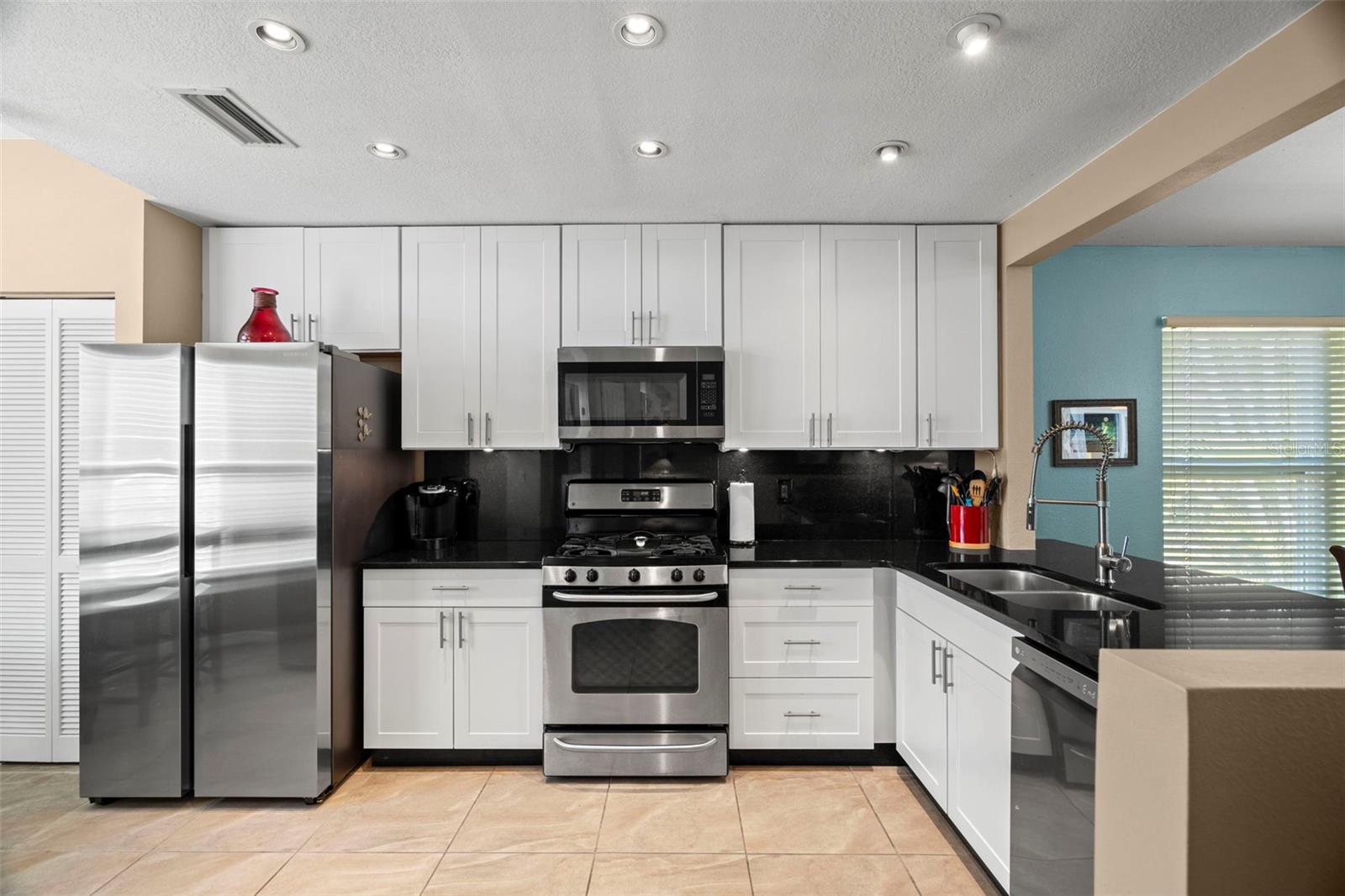 713 LIGHTHOUSE DR, TARPON SPRINGS, FL, 34689