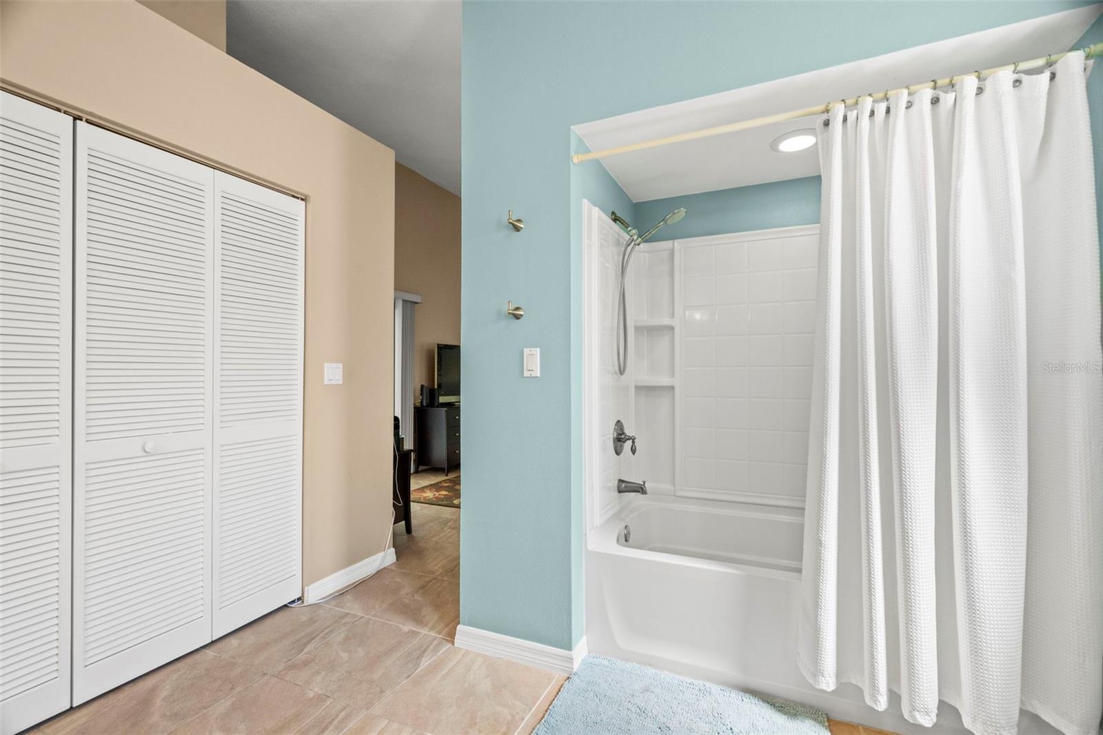 713 LIGHTHOUSE DR, TARPON SPRINGS, FL, 34689