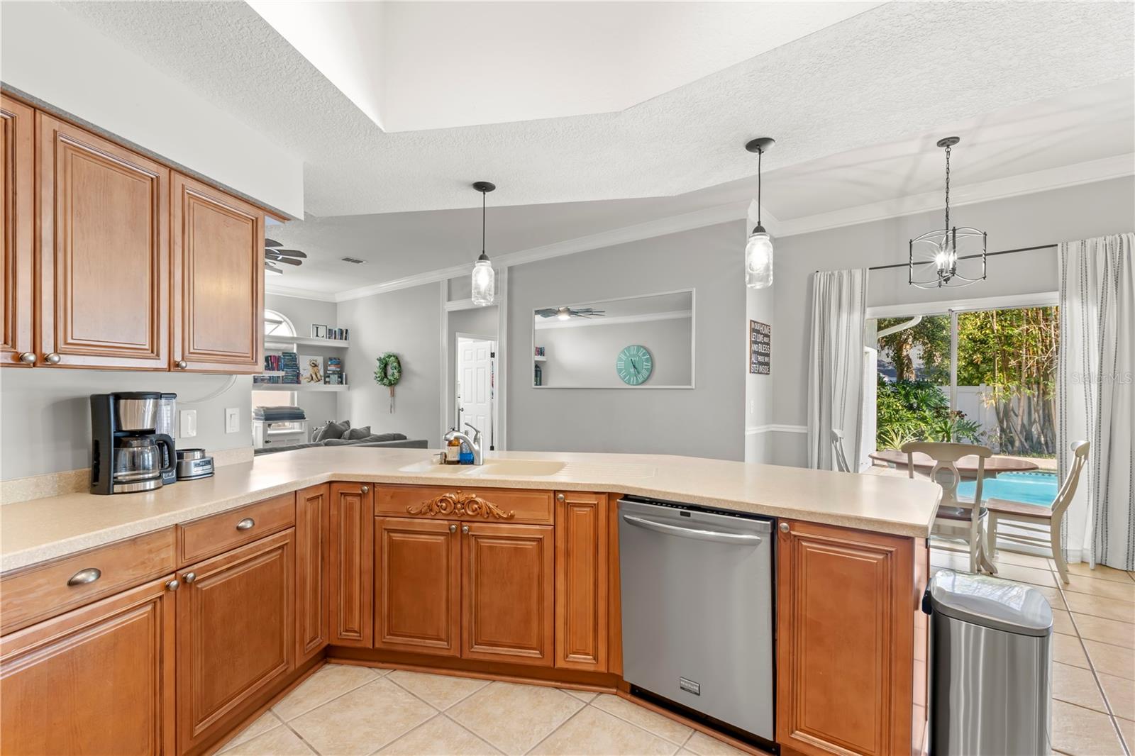 43 FRIENDSHIP CT, SAFETY HARBOR, FL, 34695