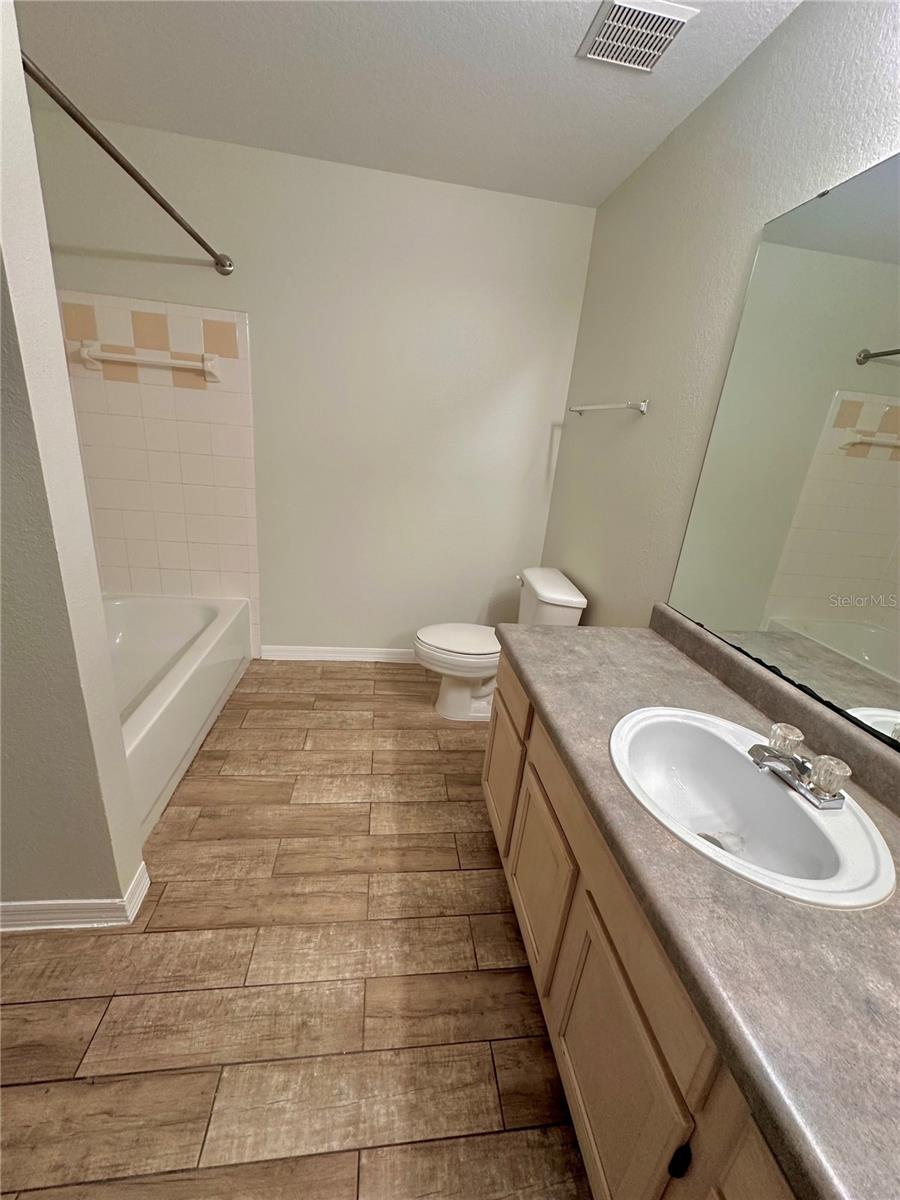 3368 PARKCHESTER SQUARE BLVD #203, ORLANDO, FL, 32835