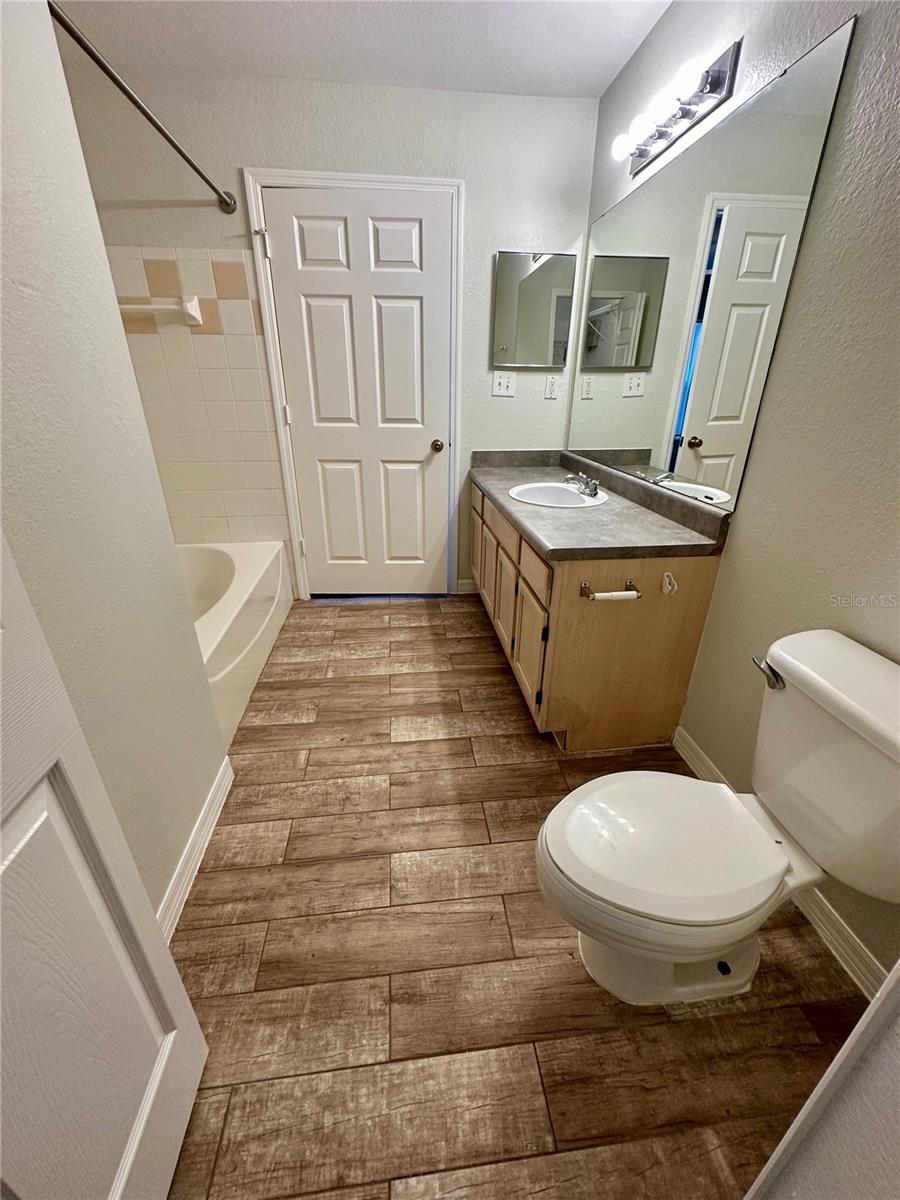 3368 PARKCHESTER SQUARE BLVD #203, ORLANDO, FL, 32835