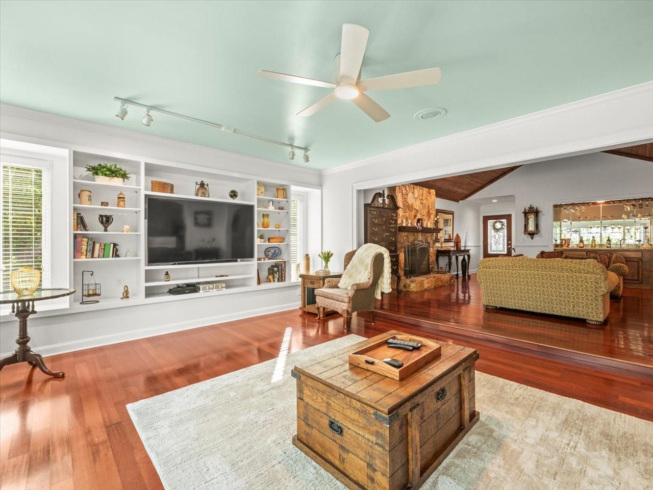 14205 ASHBURN PL, TAMPA, FL, 33624