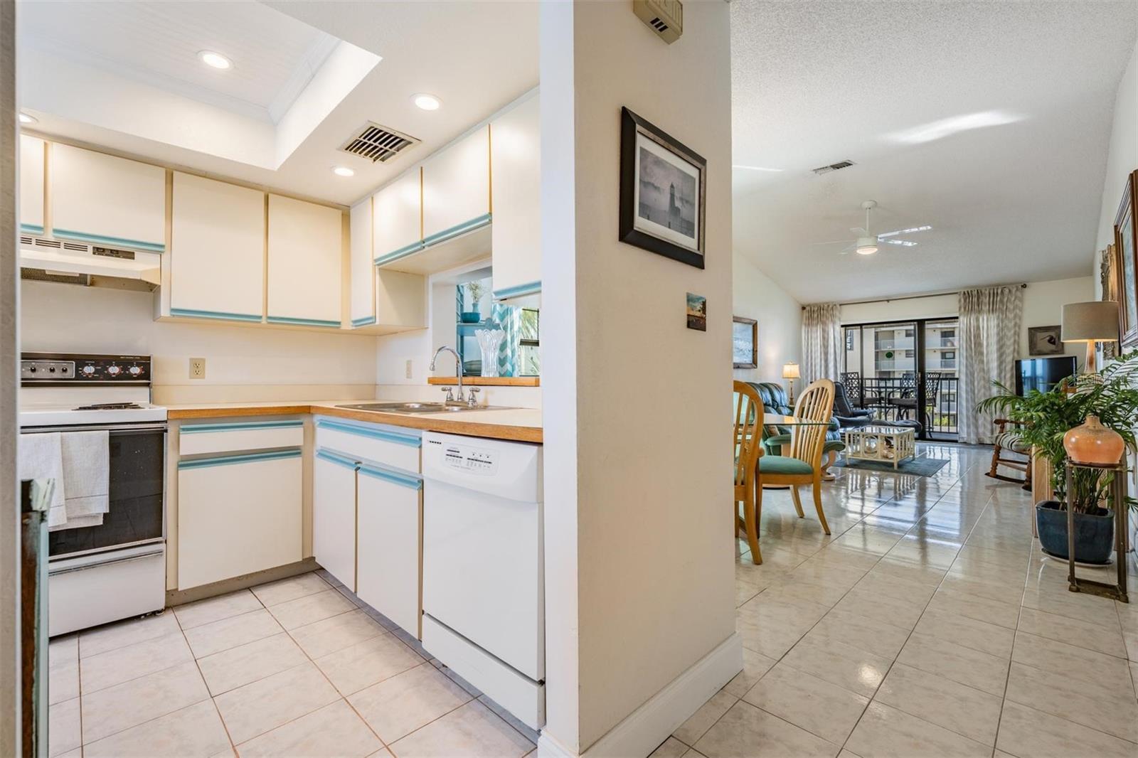 340 CAUSEWAY BLVD #209, DUNEDIN, FL, 34698